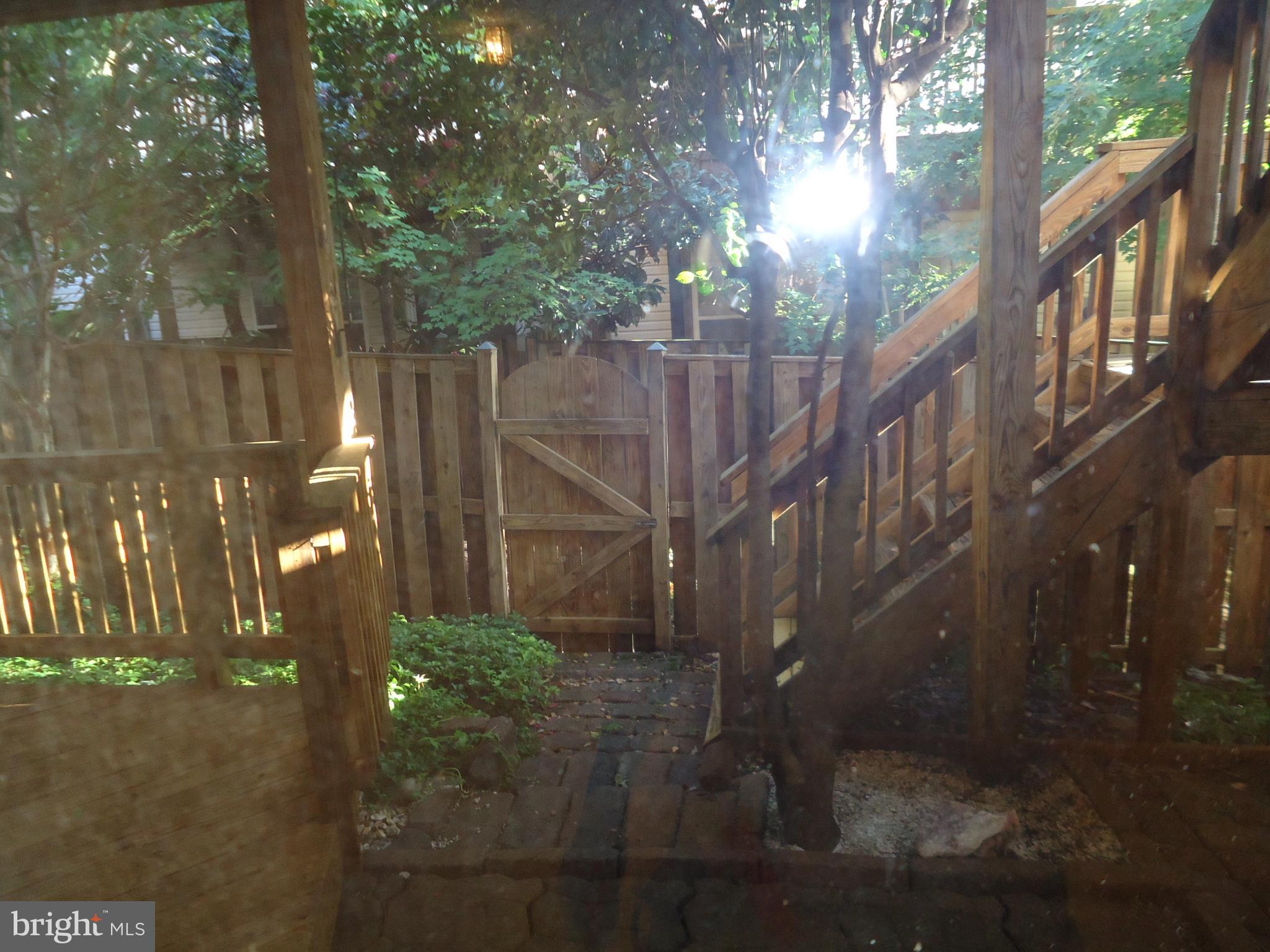 FAIR LAKES COURT - Residential Lease