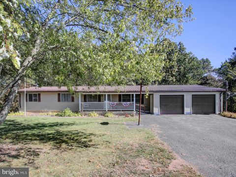 165 FLICKERVILLE ROAD WARFORDSBURG PA 17267