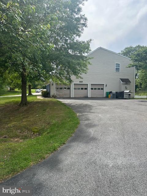 11310 STRAWBERRY GLENN LANE