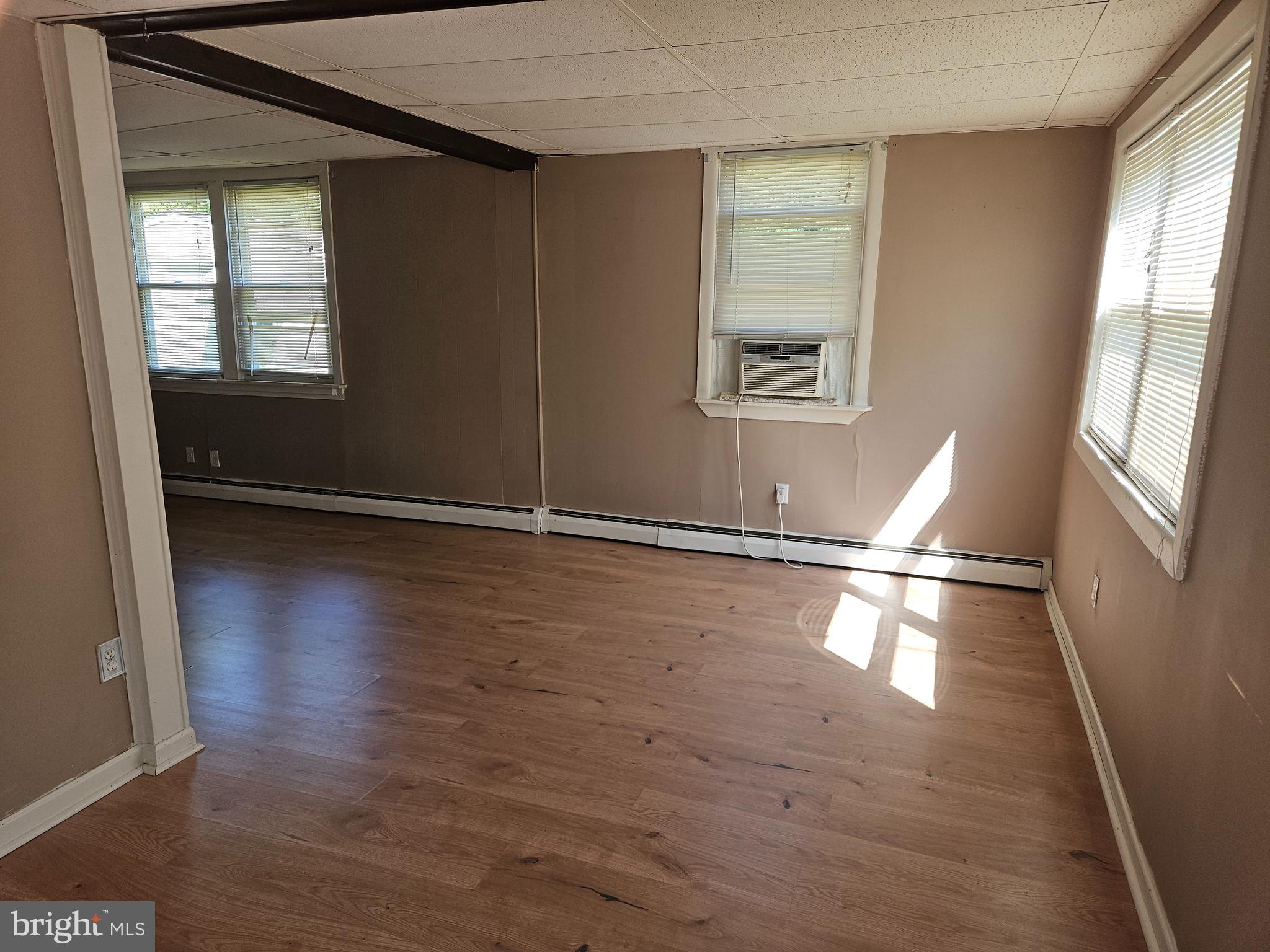 EDDINGTON PARK - Residential Lease