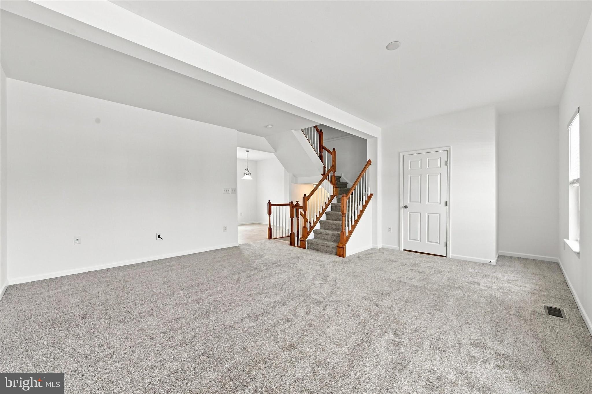 122 LAROSE DRIVE 122