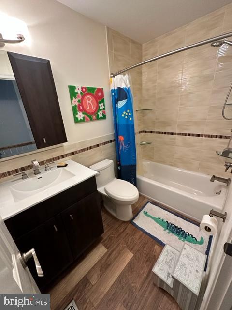 100 ACRE WOODS - Residential