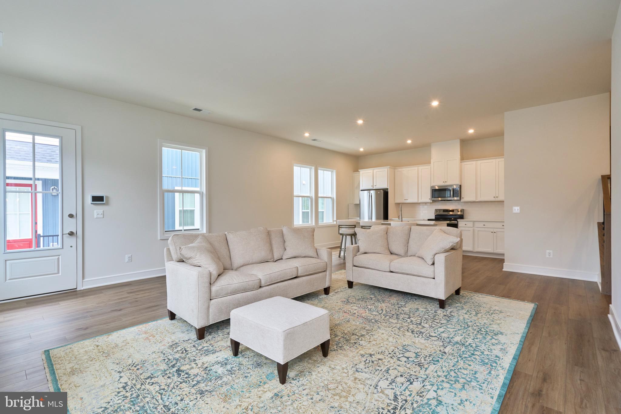 41919 POPLAR MEADOW DRIVE