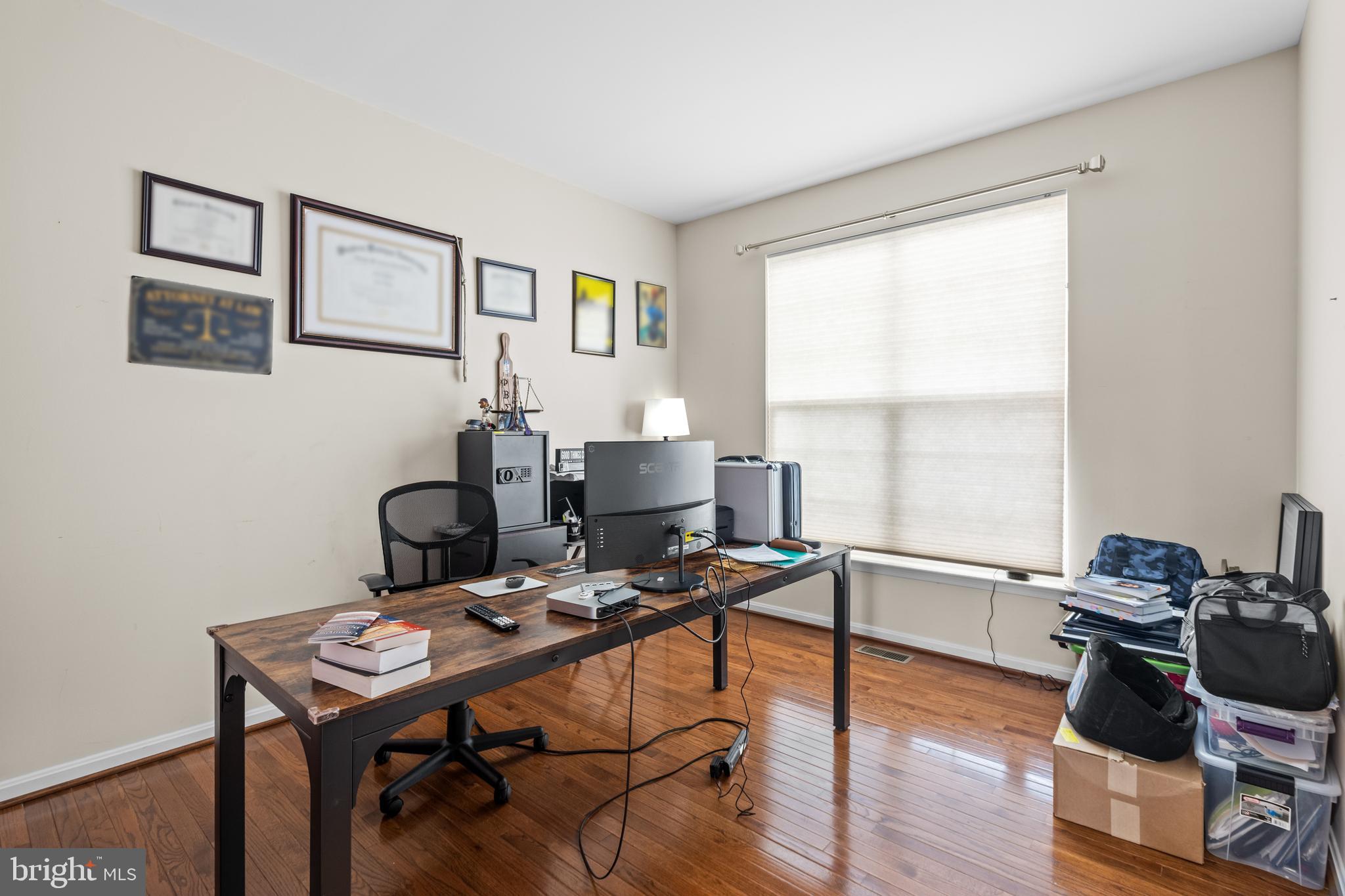 SHANNON COVE - Residential