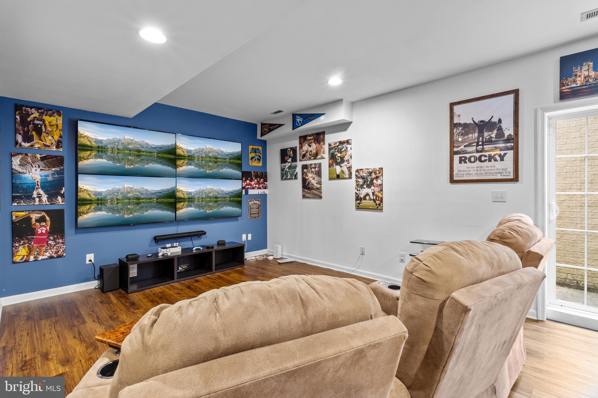 SHANNON COVE - Residential