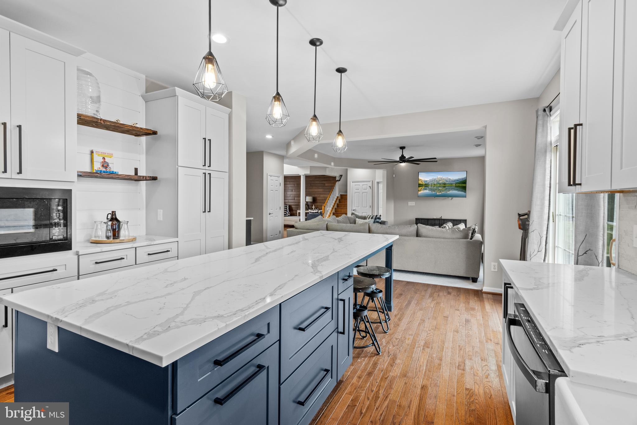 SHANNON COVE - Residential