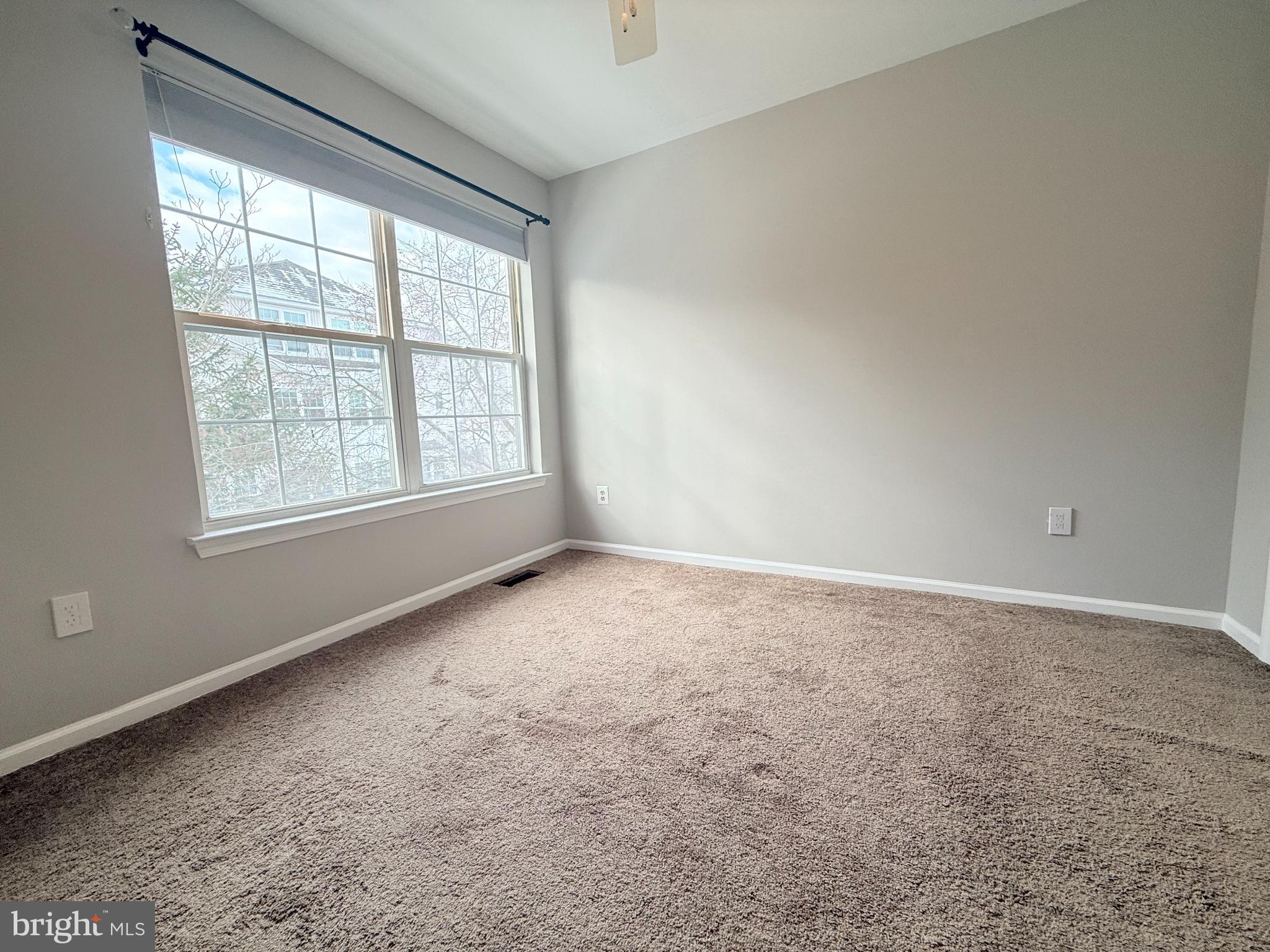 MAKEFIELD GLEN - Residential Lease