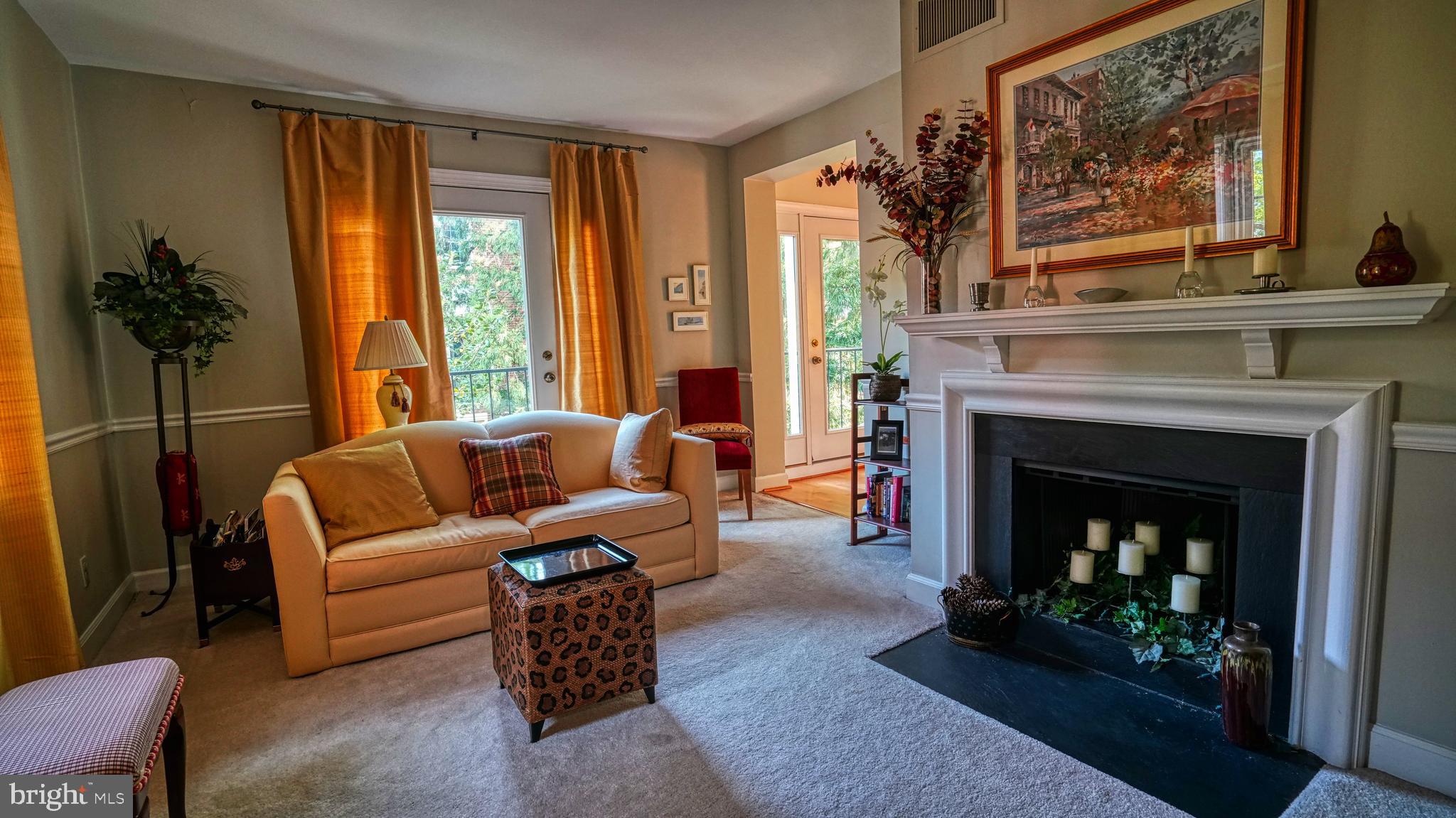 CANAL PLACE - Residential Lease