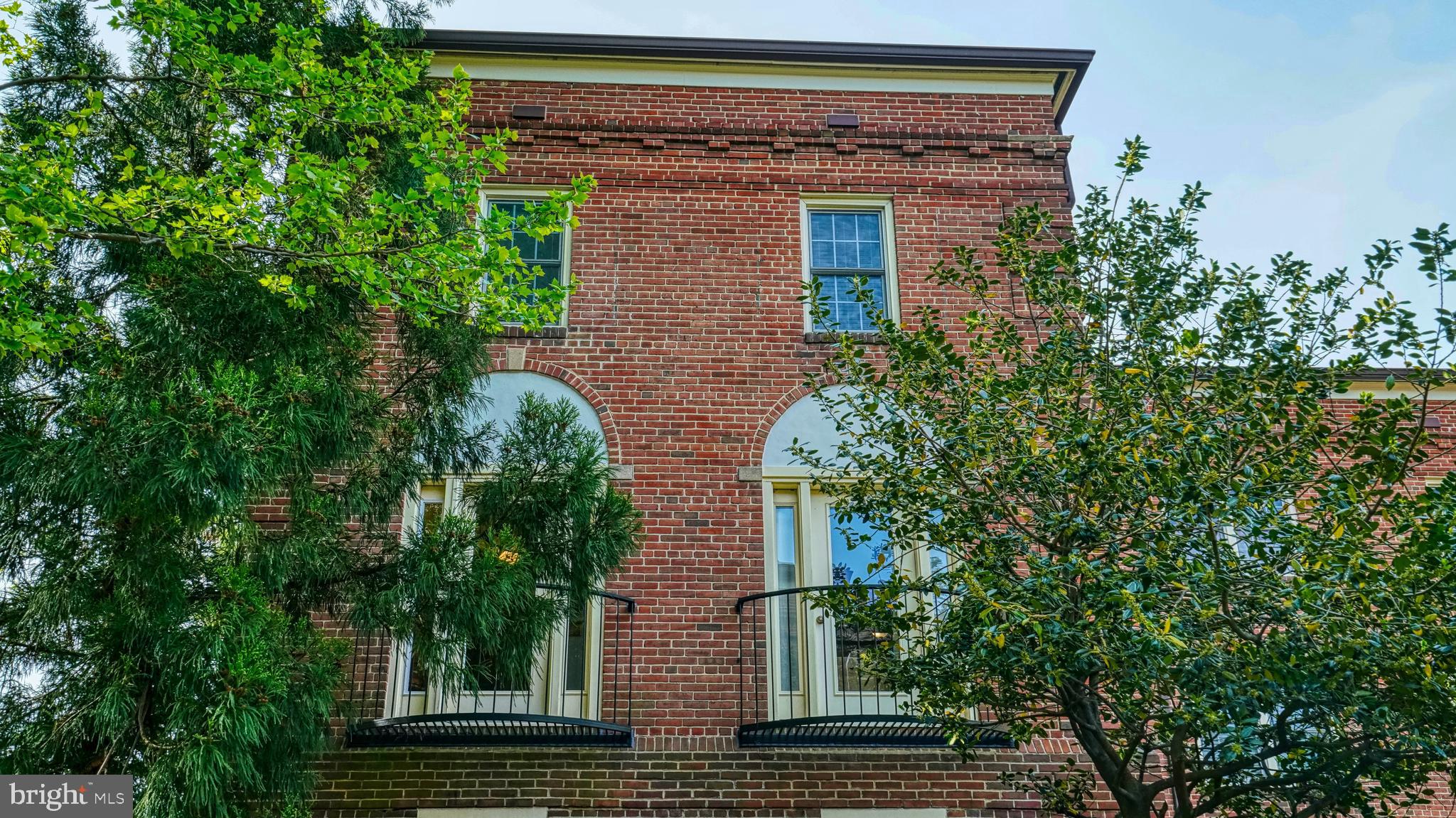 CANAL PLACE - Residential Lease