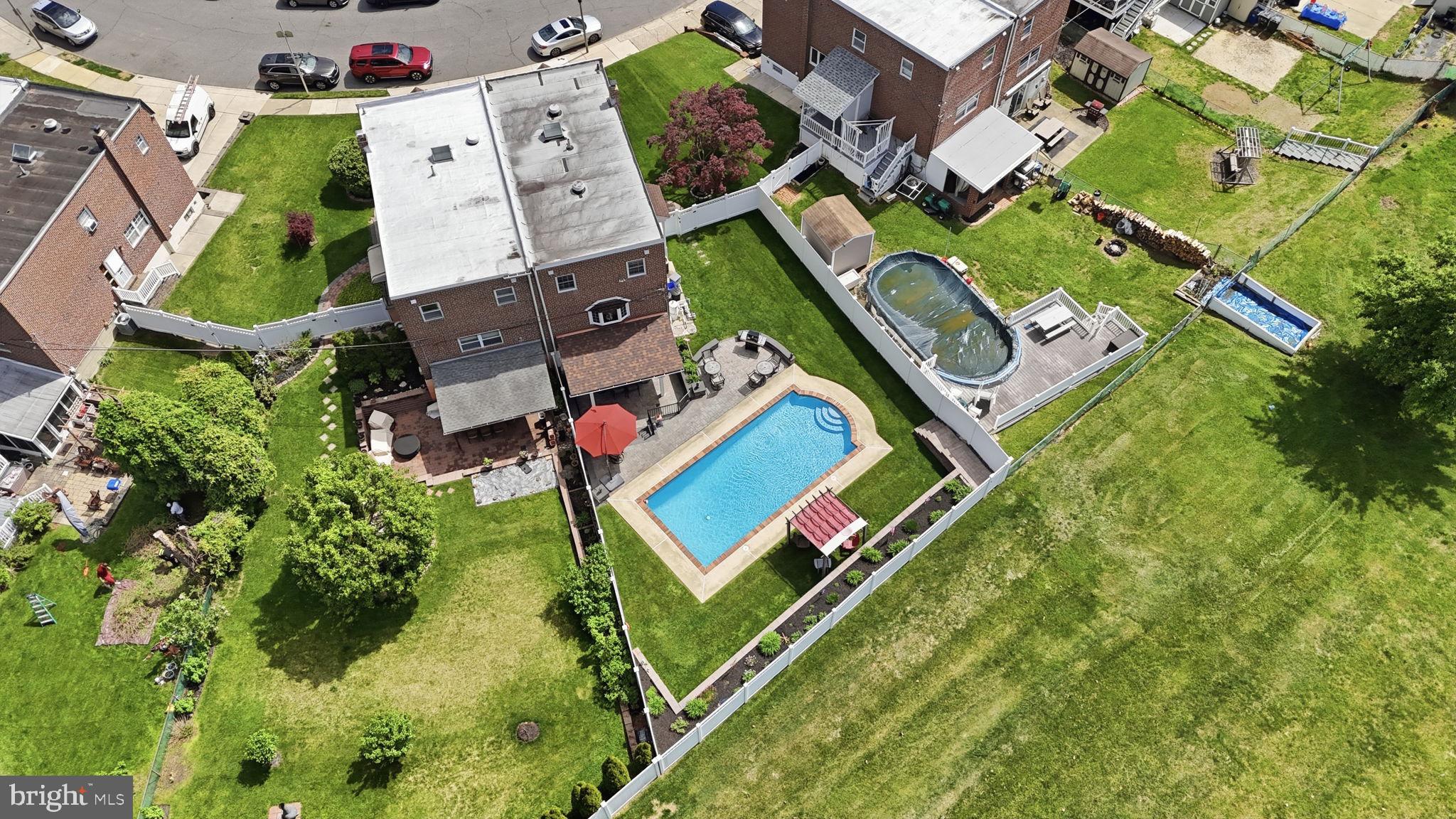 SOMERTON - Residential