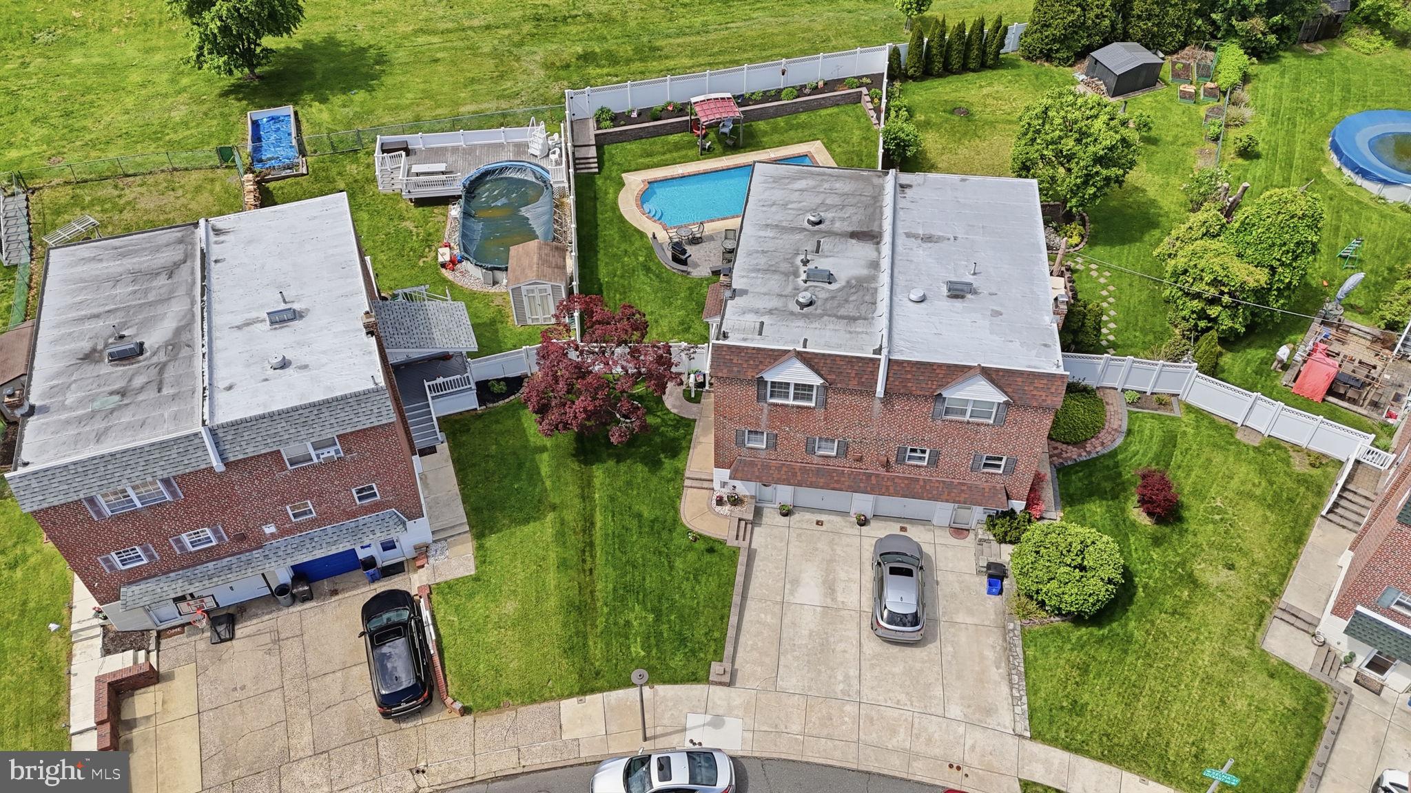 SOMERTON - Residential