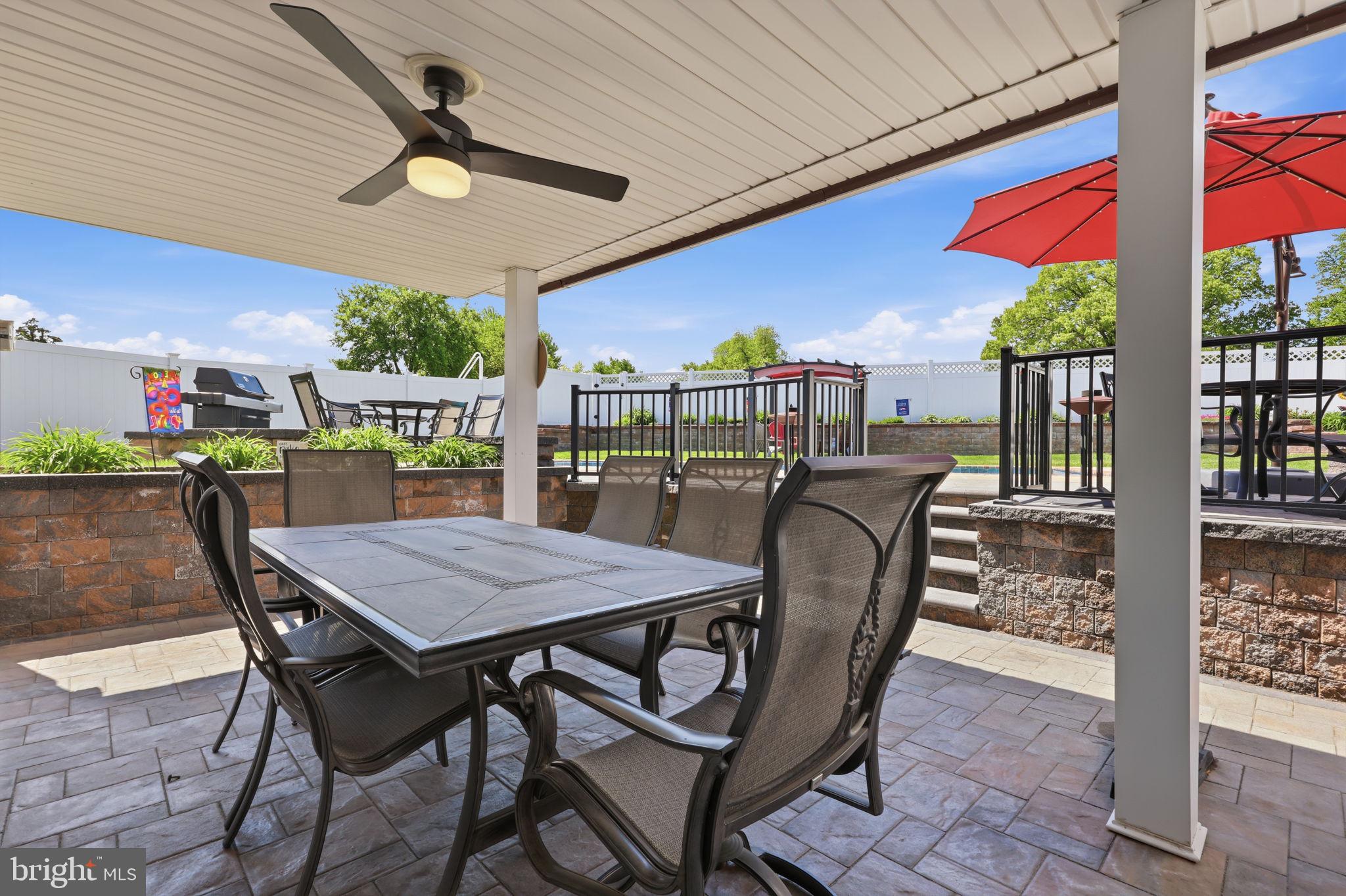 SOMERTON - Residential