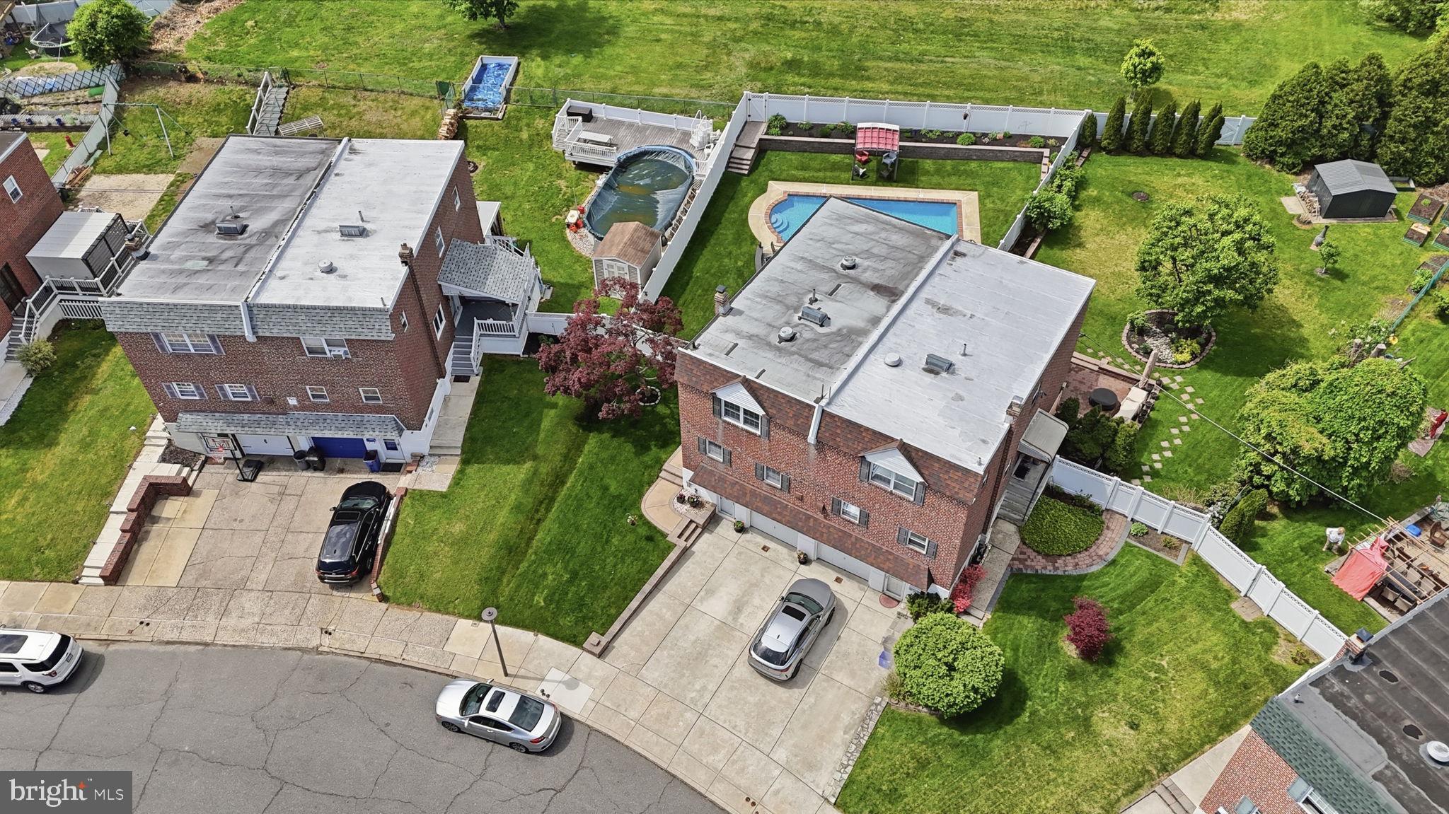 SOMERTON - Residential