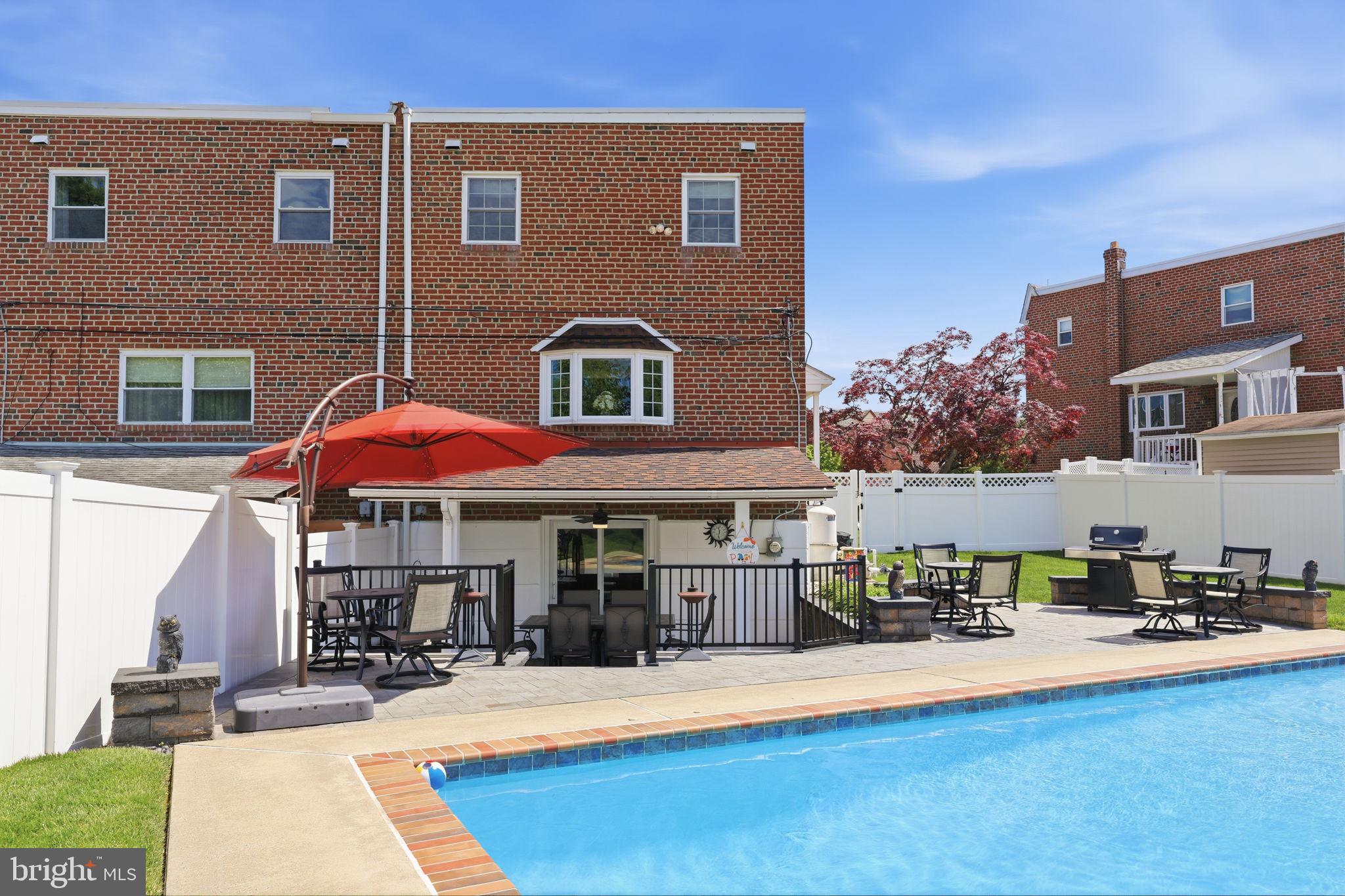 SOMERTON - Residential