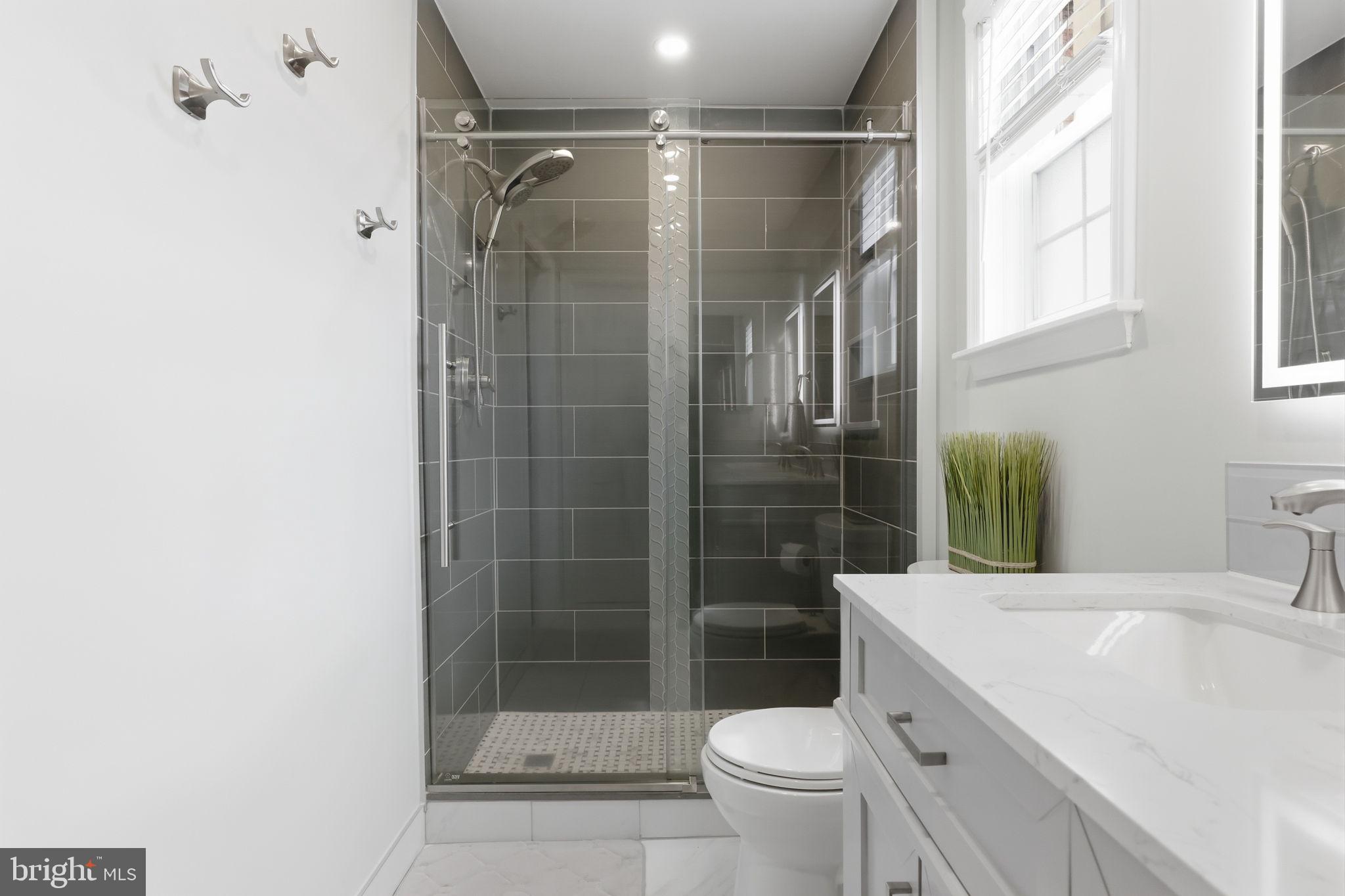 SOMERTON - Residential