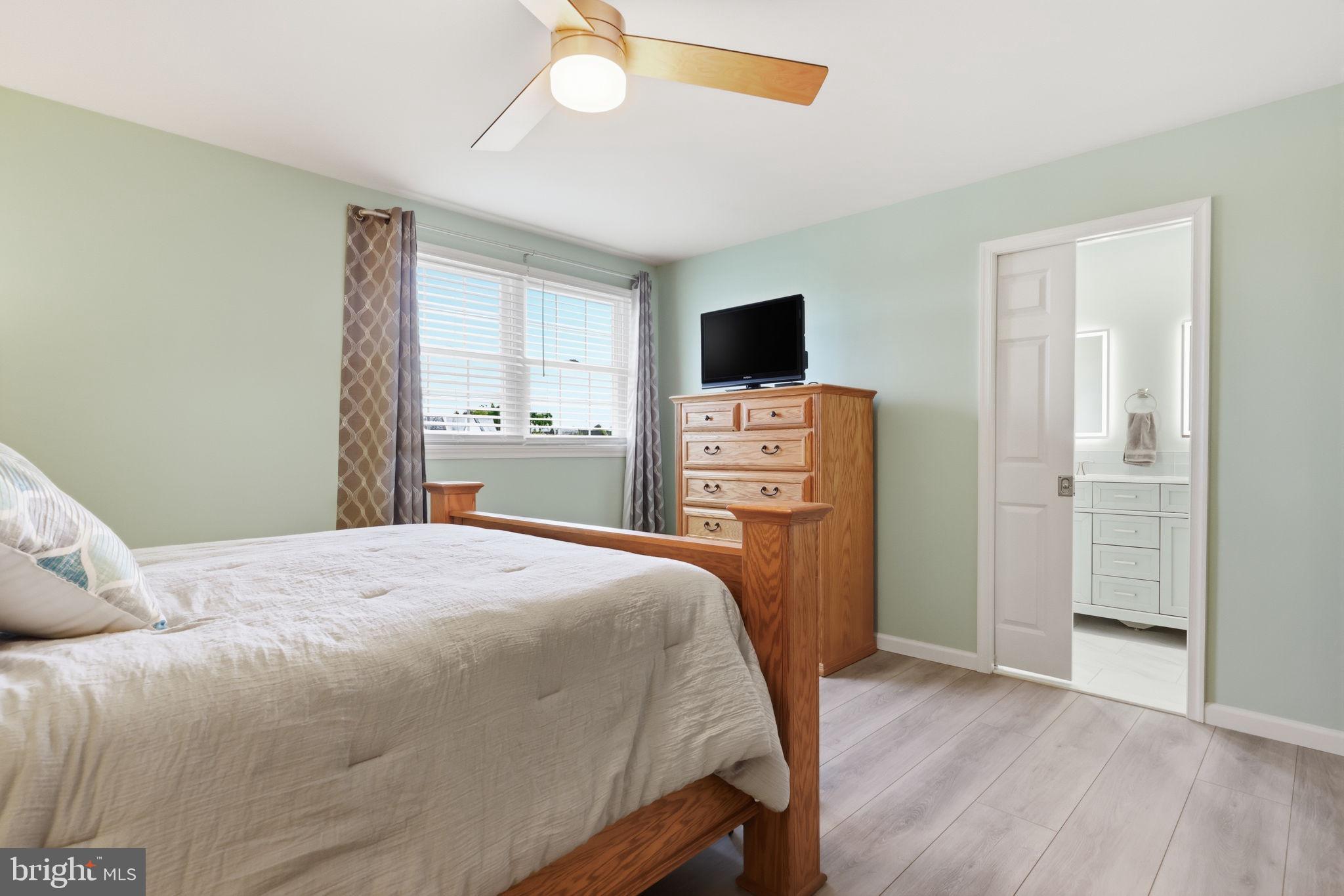 SOMERTON - Residential