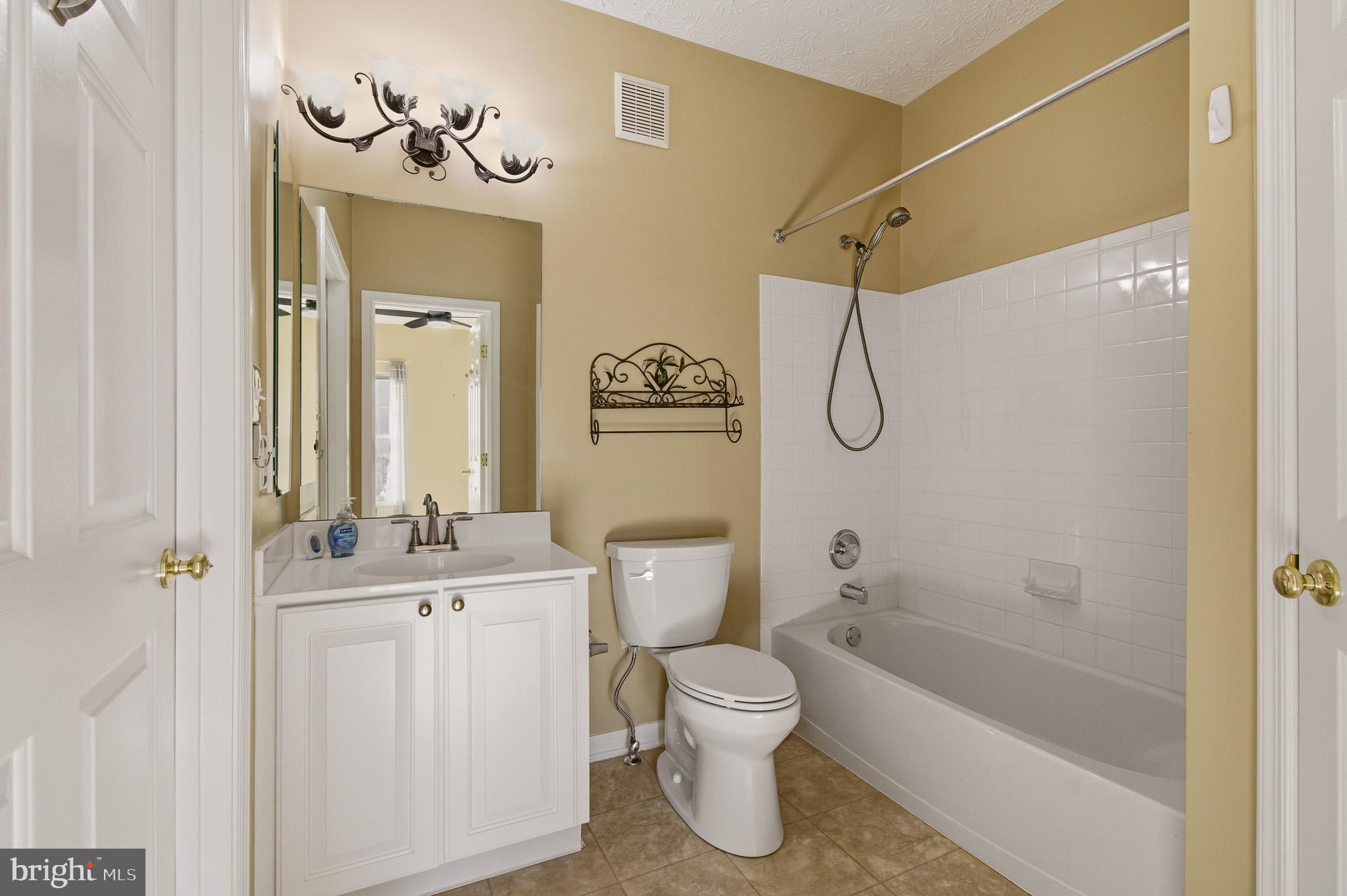 PINEY ORCHARD - Residential