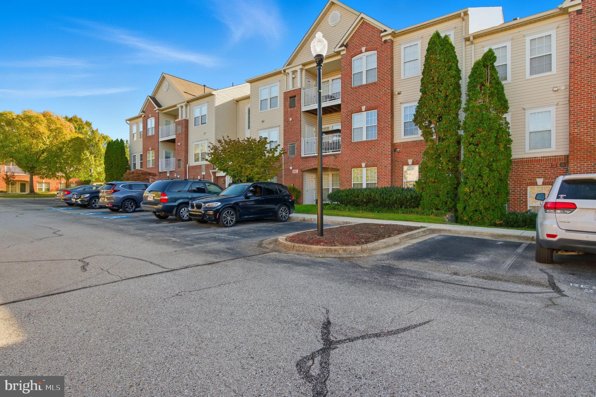 PINEY ORCHARD - Residential