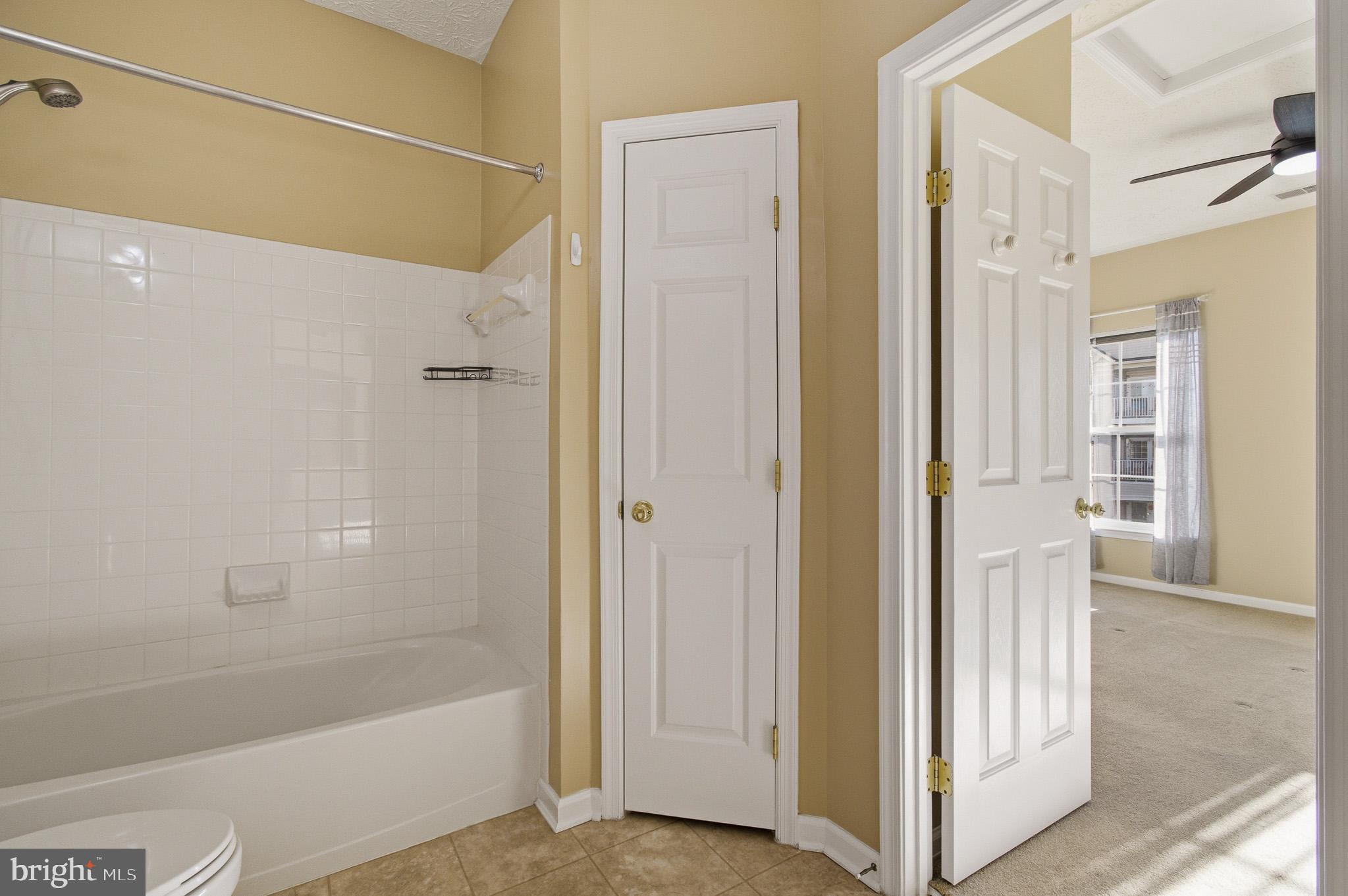 PINEY ORCHARD - Residential