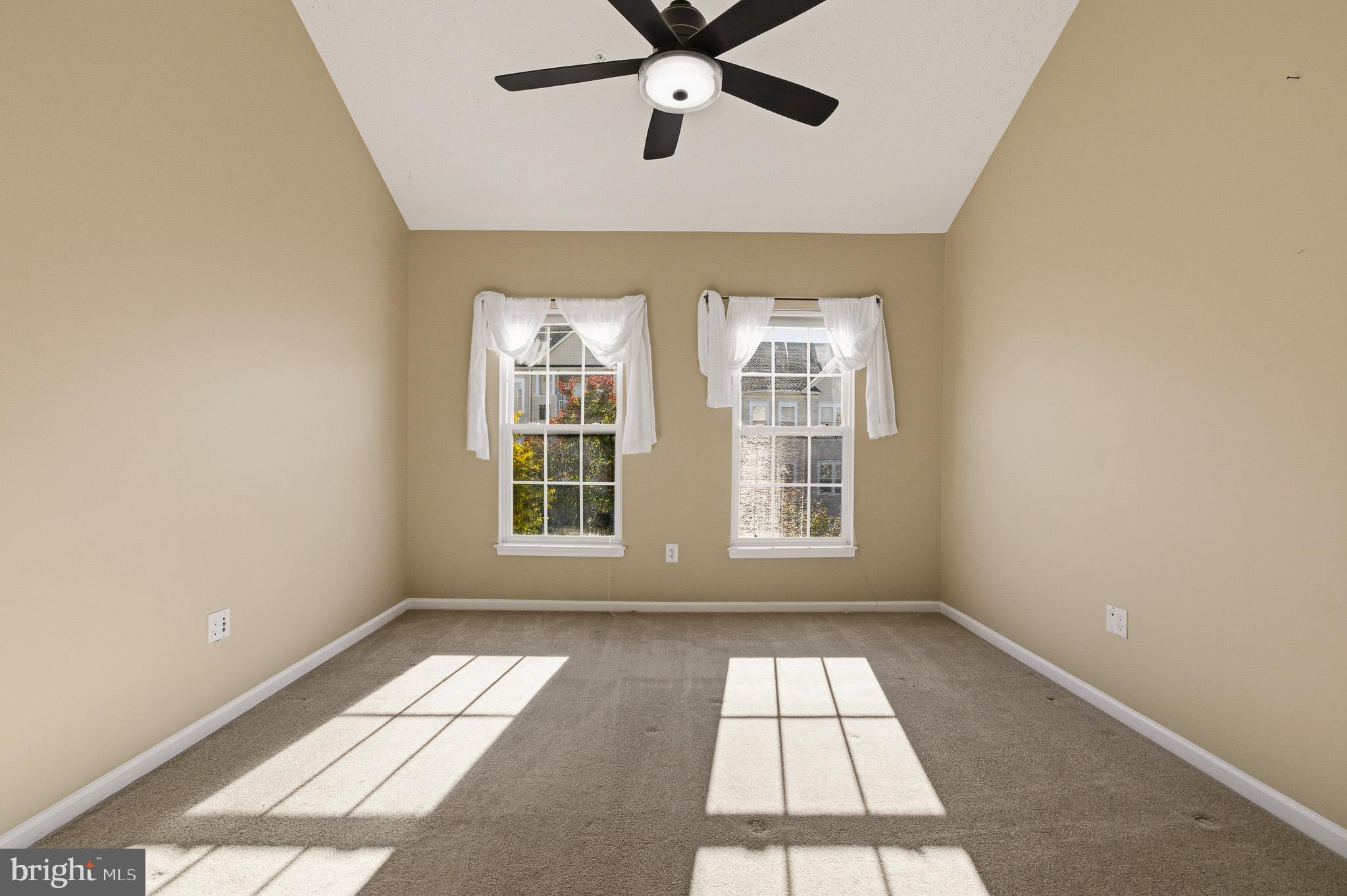 PINEY ORCHARD - Residential