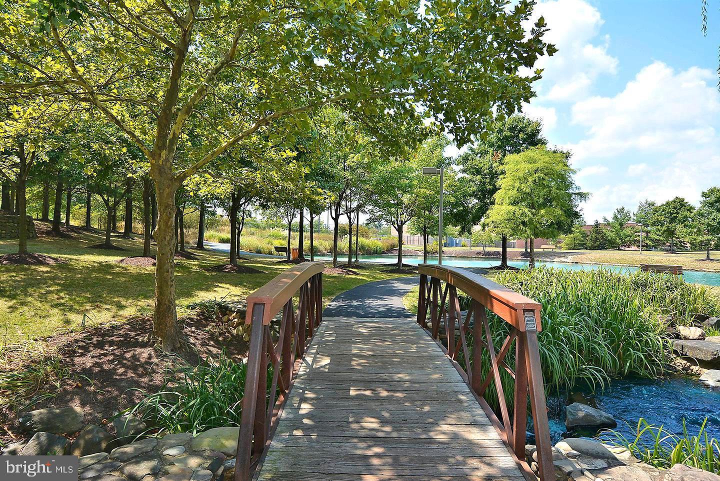 PINEY ORCHARD - Residential