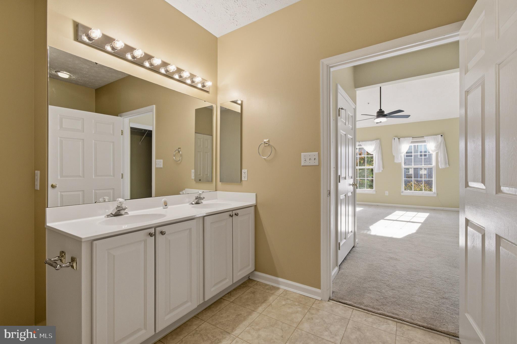 PINEY ORCHARD - Residential