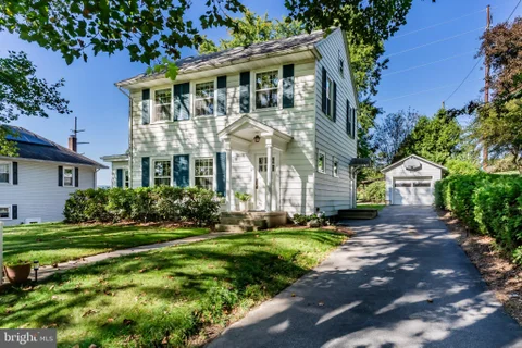 17 Hallton Hill Road, Pine Grove, PA 17963 - #: PASK2029486