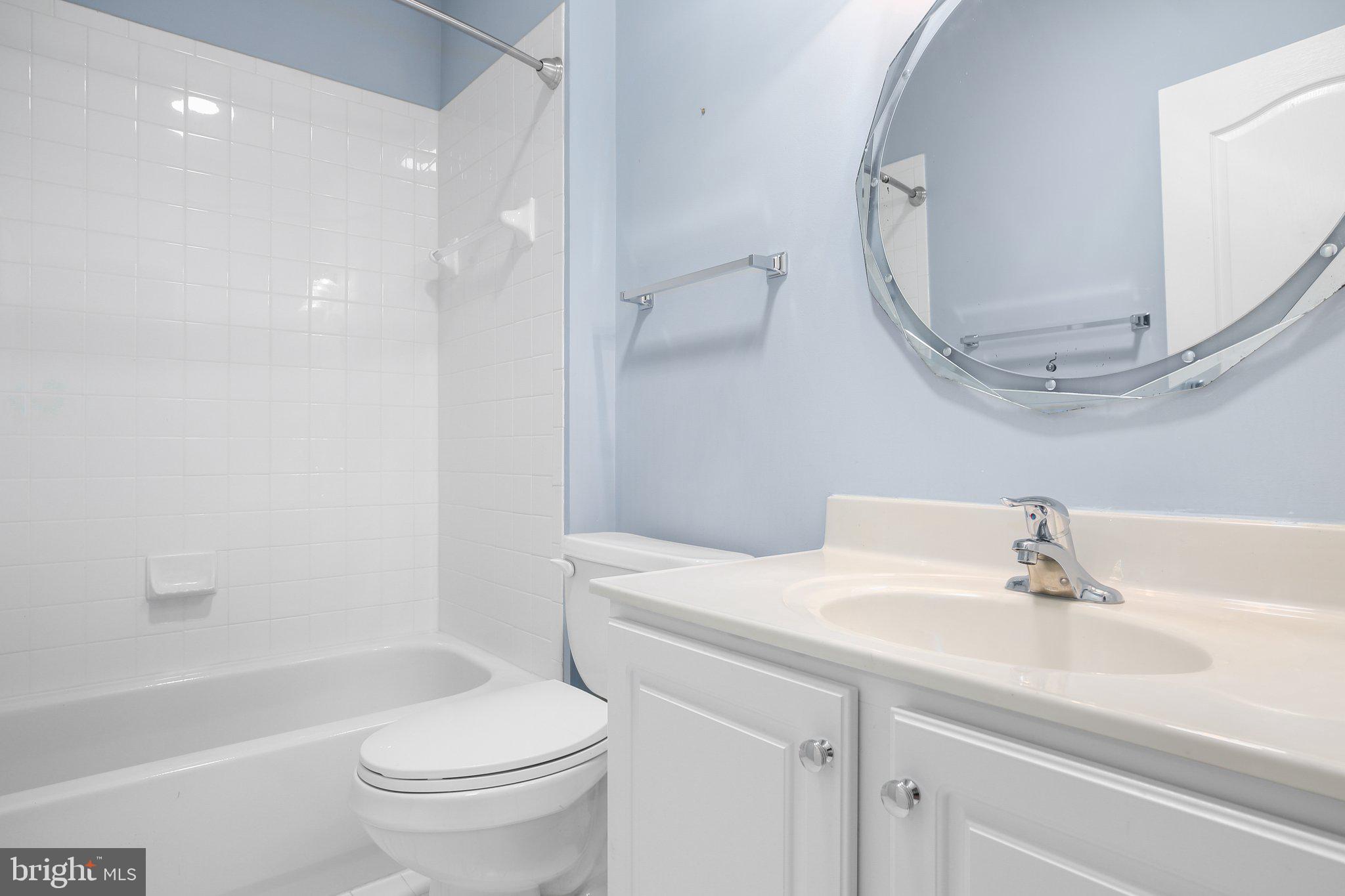 FALLS RUN - Residential Lease