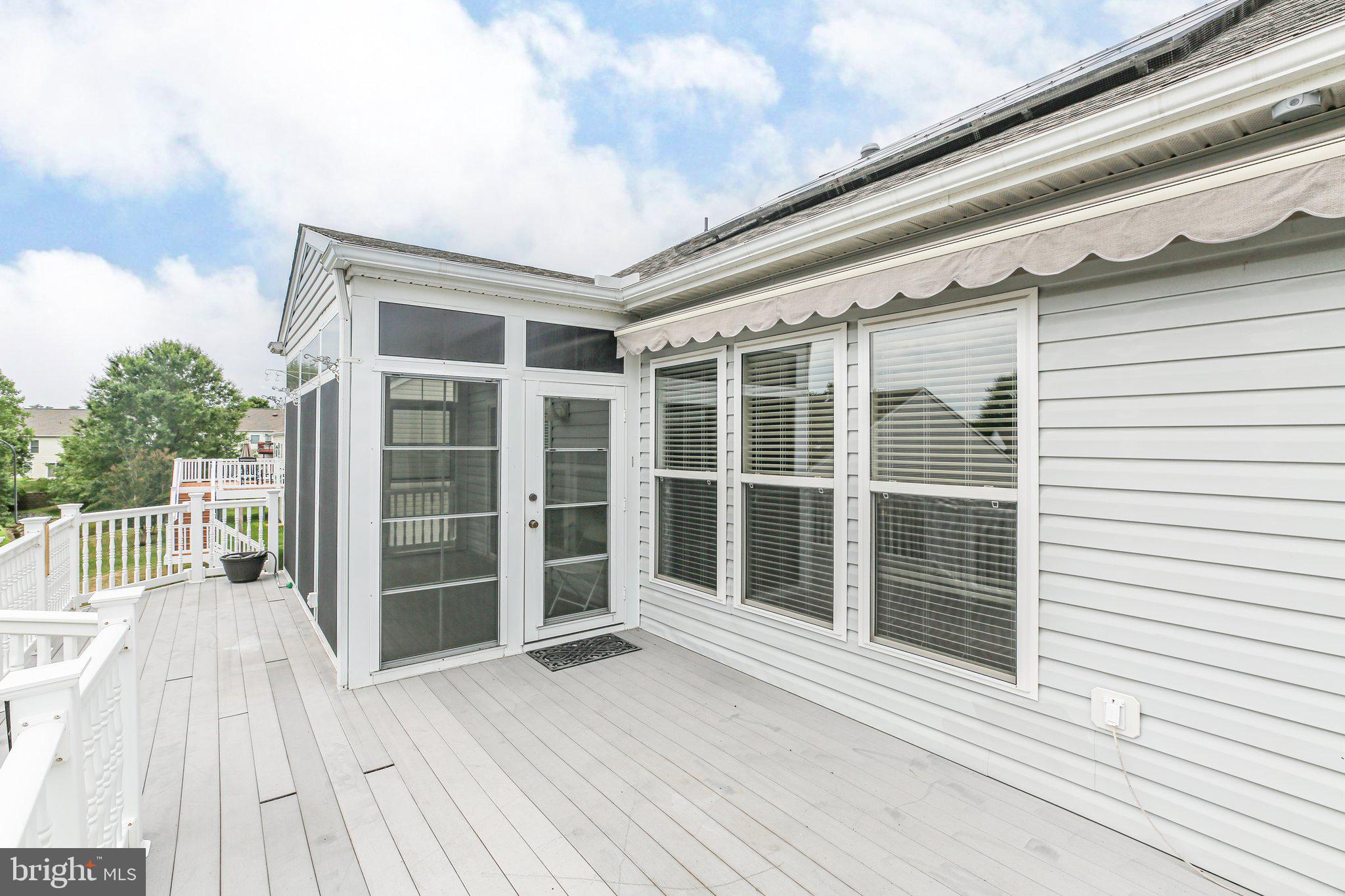 FALLS RUN - Residential Lease