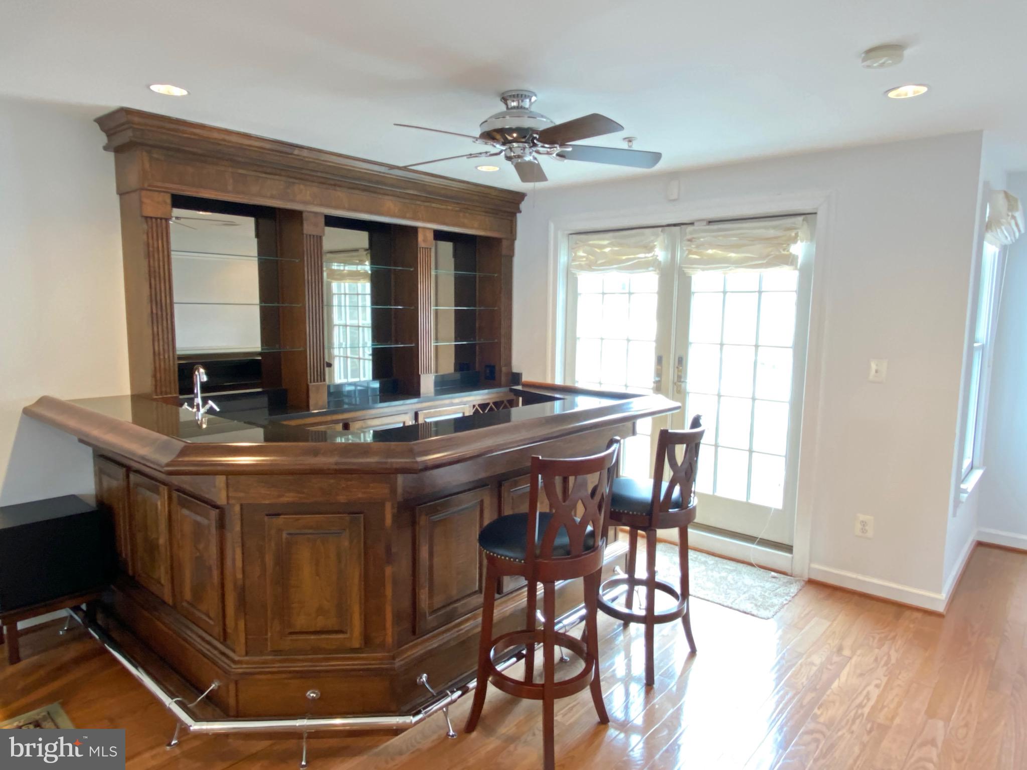 CHATHAM SQUARE - Residential Lease