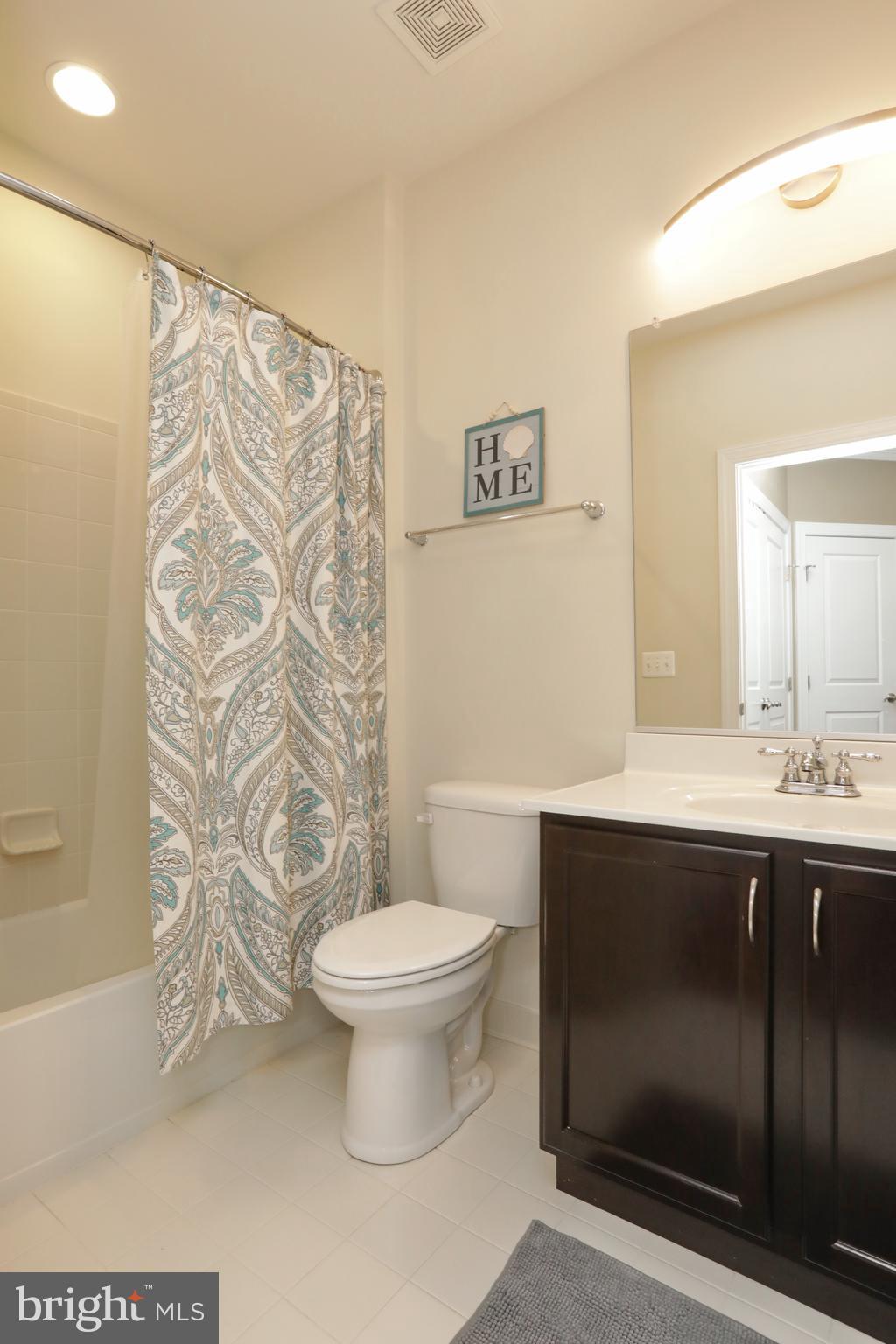 THE VILLAGES OF STEEPLECHASE - Residential