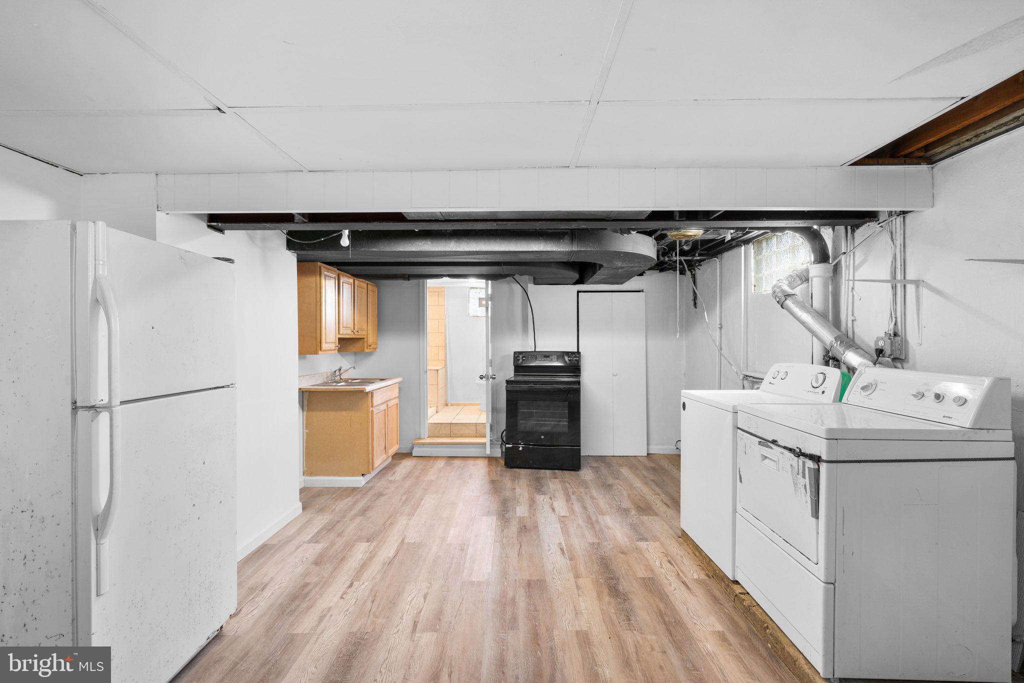 PARKVILLE HEIGHTS - Residential