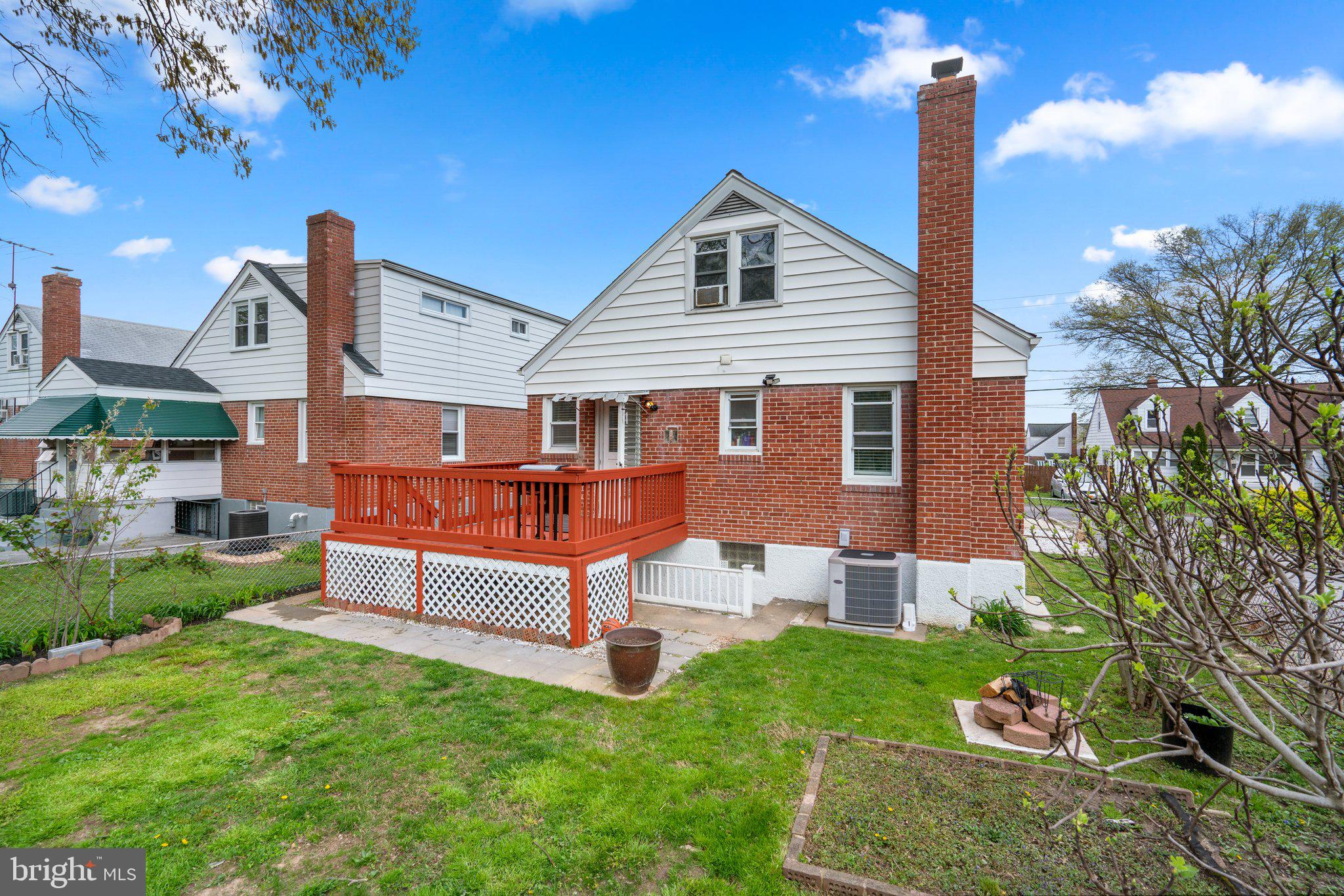 PARKVILLE HEIGHTS - Residential