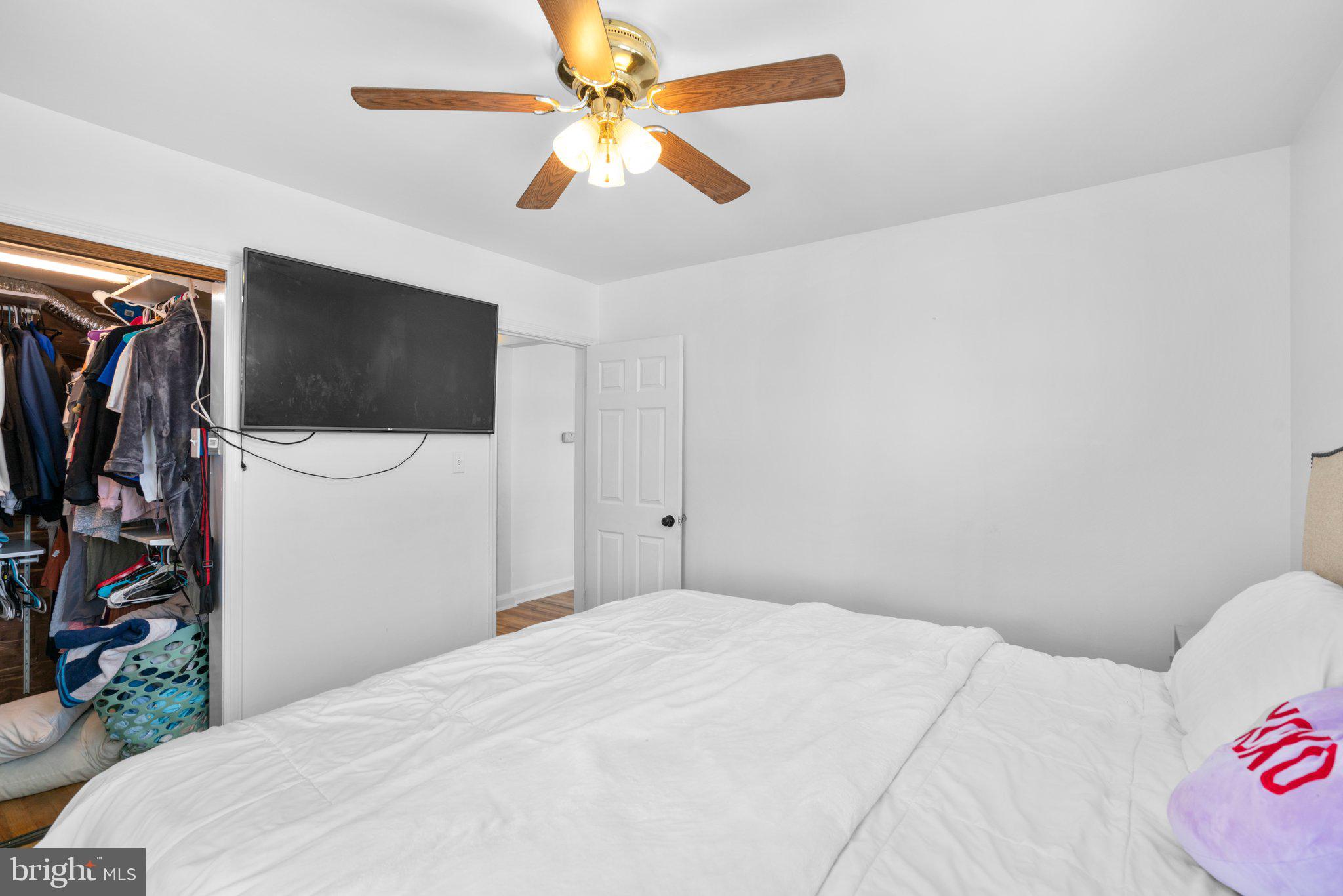 PARKVILLE HEIGHTS - Residential