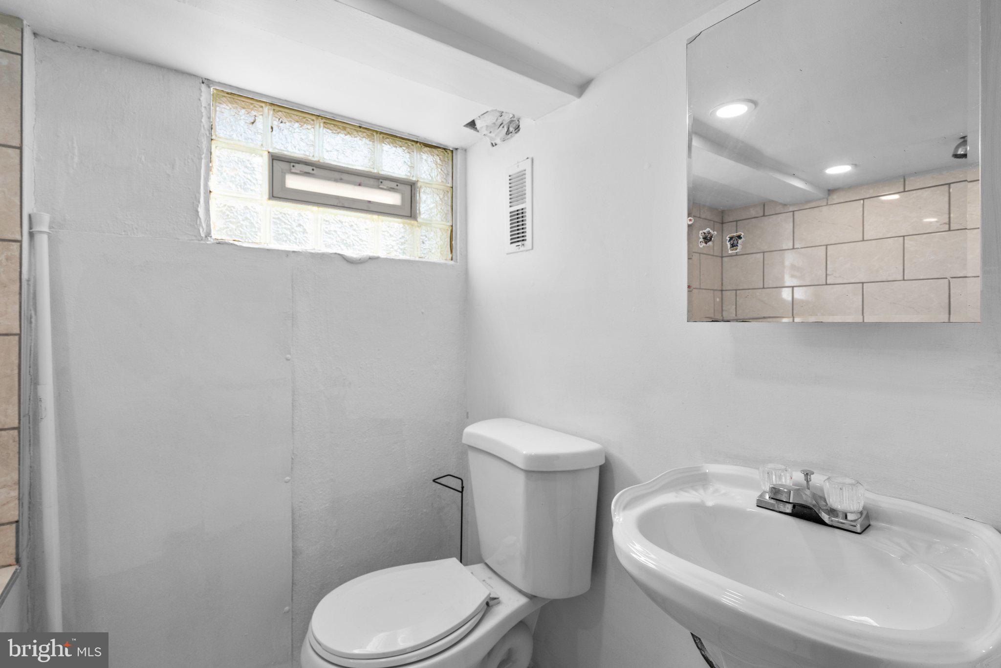 PARKVILLE HEIGHTS - Residential