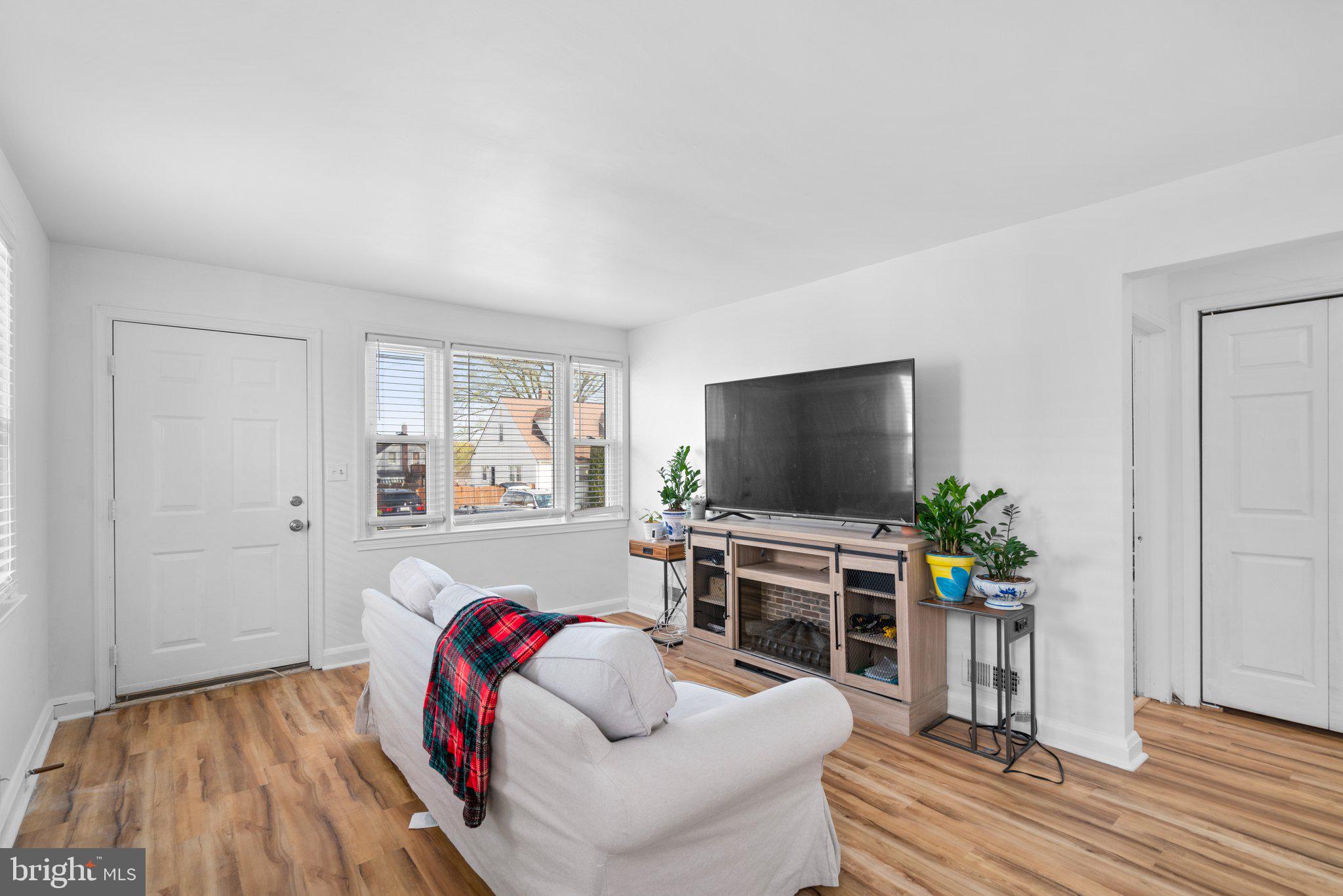 PARKVILLE HEIGHTS - Residential