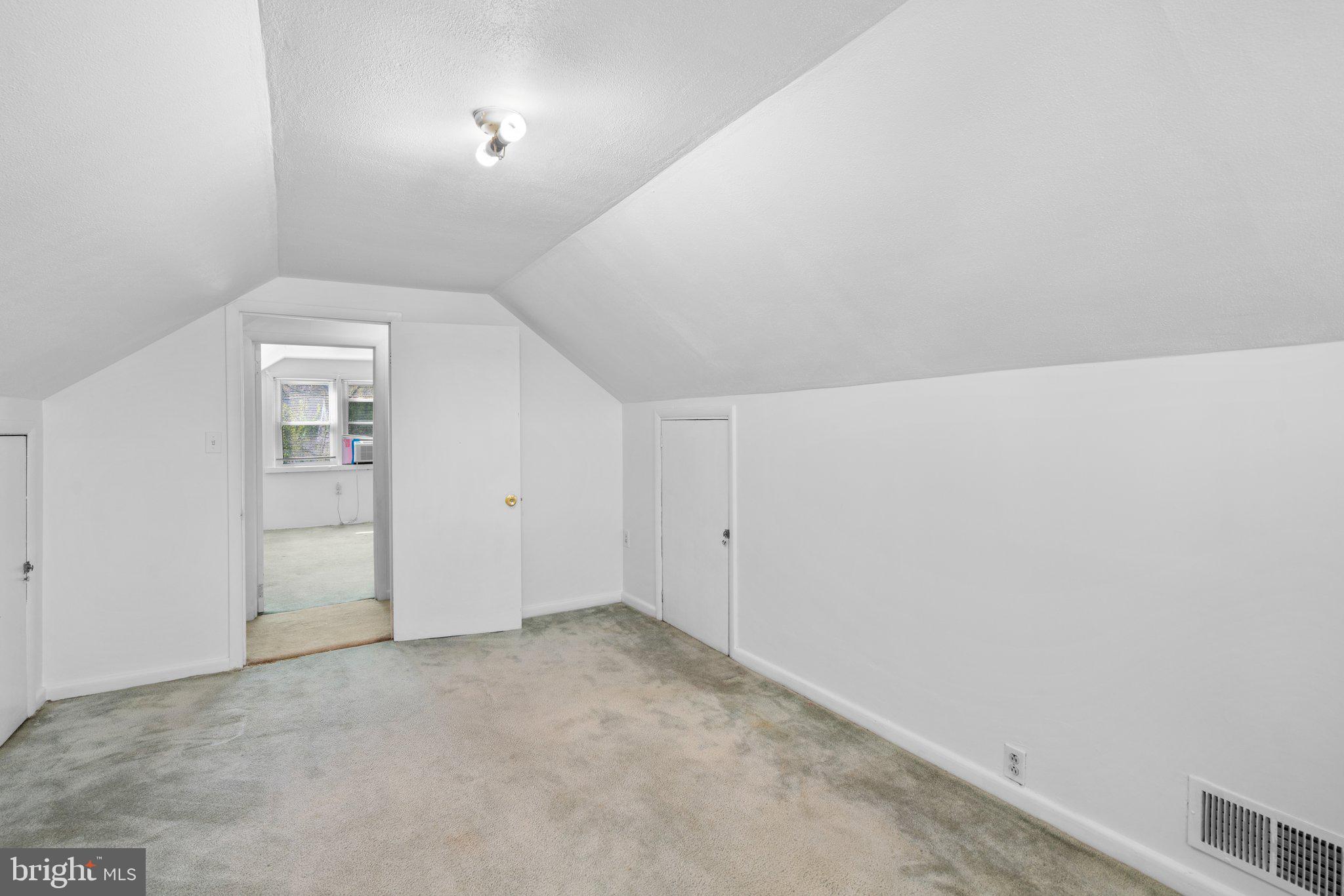 PARKVILLE HEIGHTS - Residential