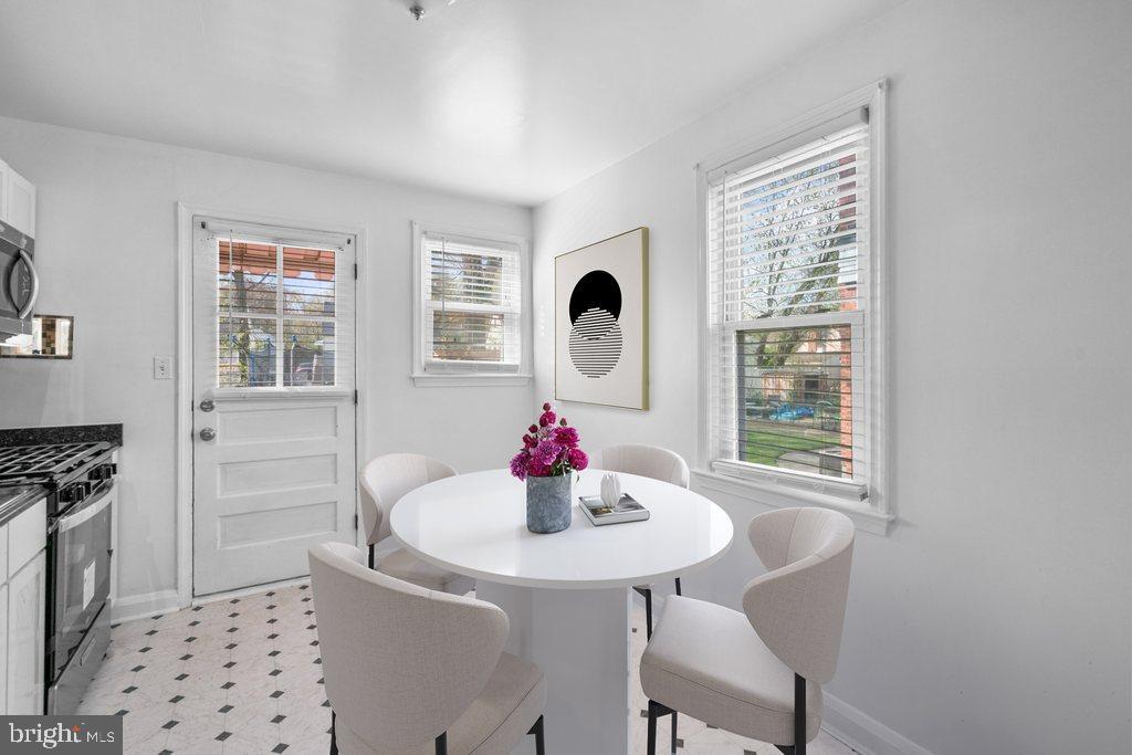 PARKVILLE HEIGHTS - Residential