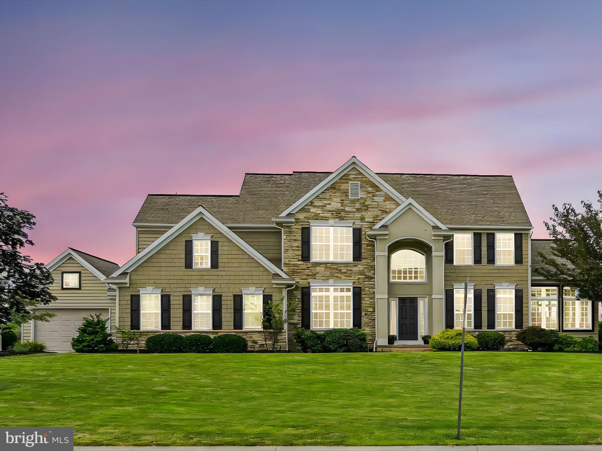 63 CLOVER PLACE