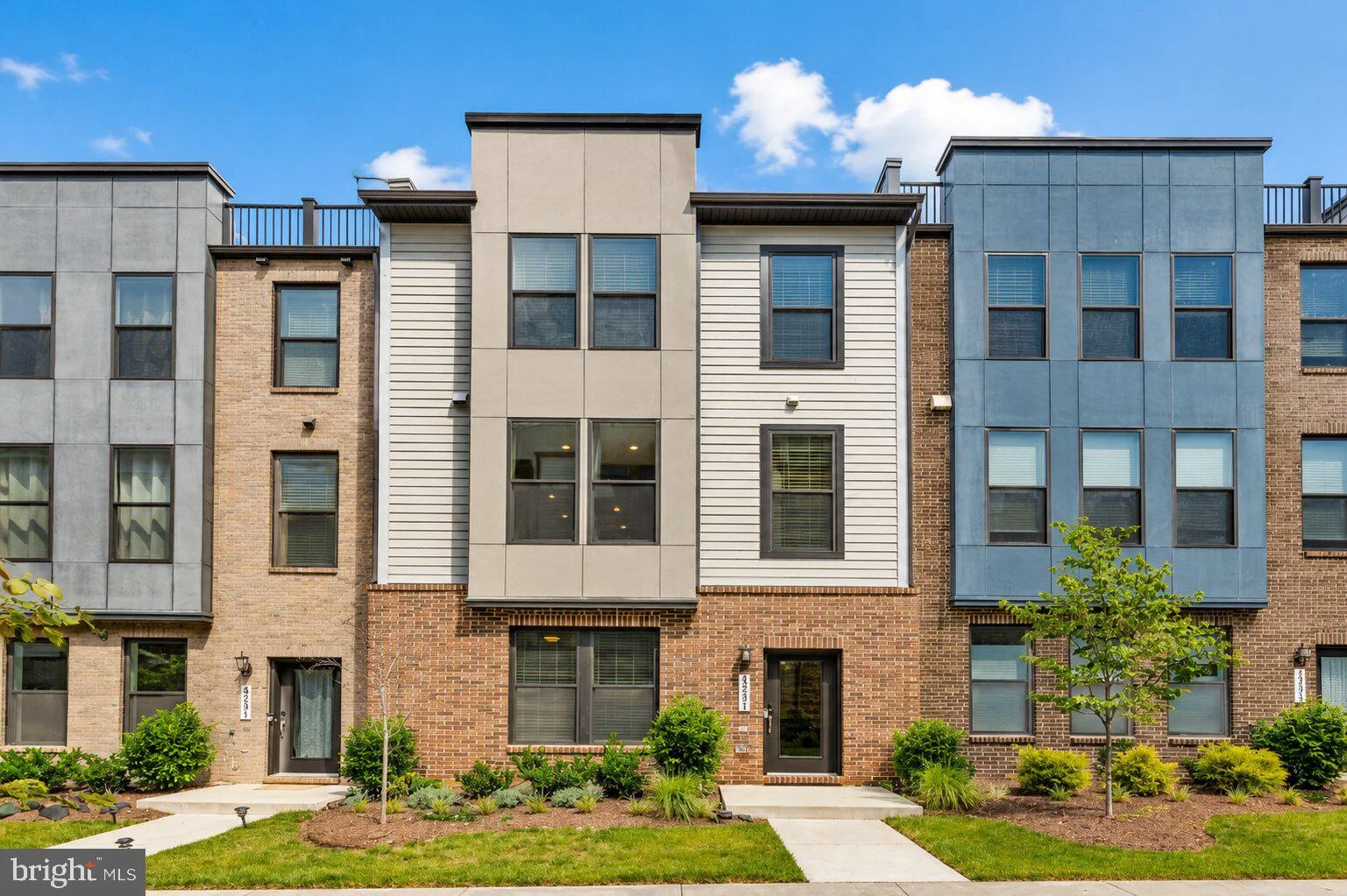 2383 Liberty Loop