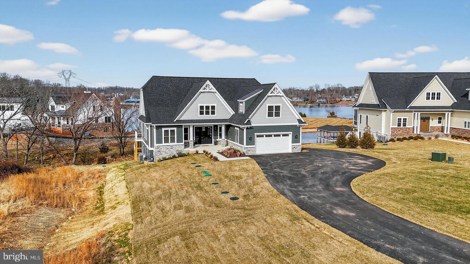 ROCK ISLAND LANDING - Residential