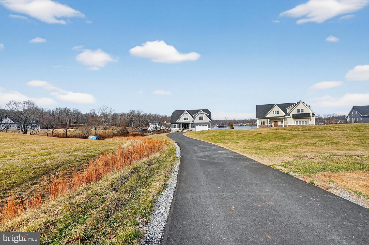 ROCK ISLAND LANDING - Residential