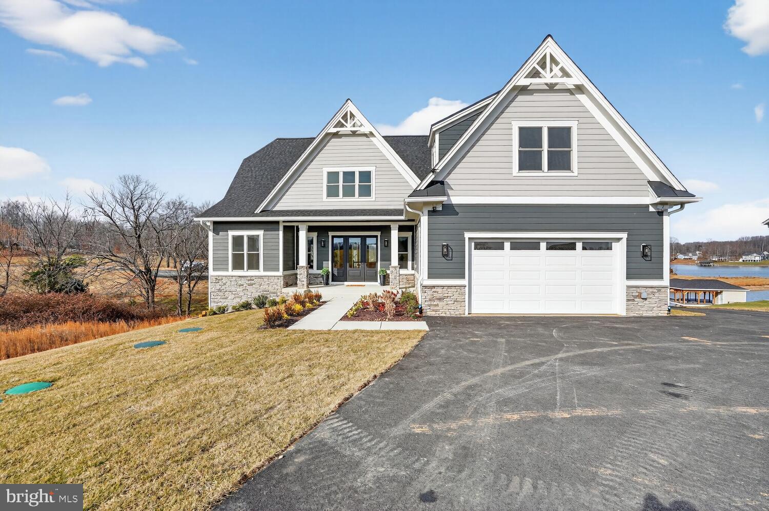 ROCK ISLAND LANDING - Residential