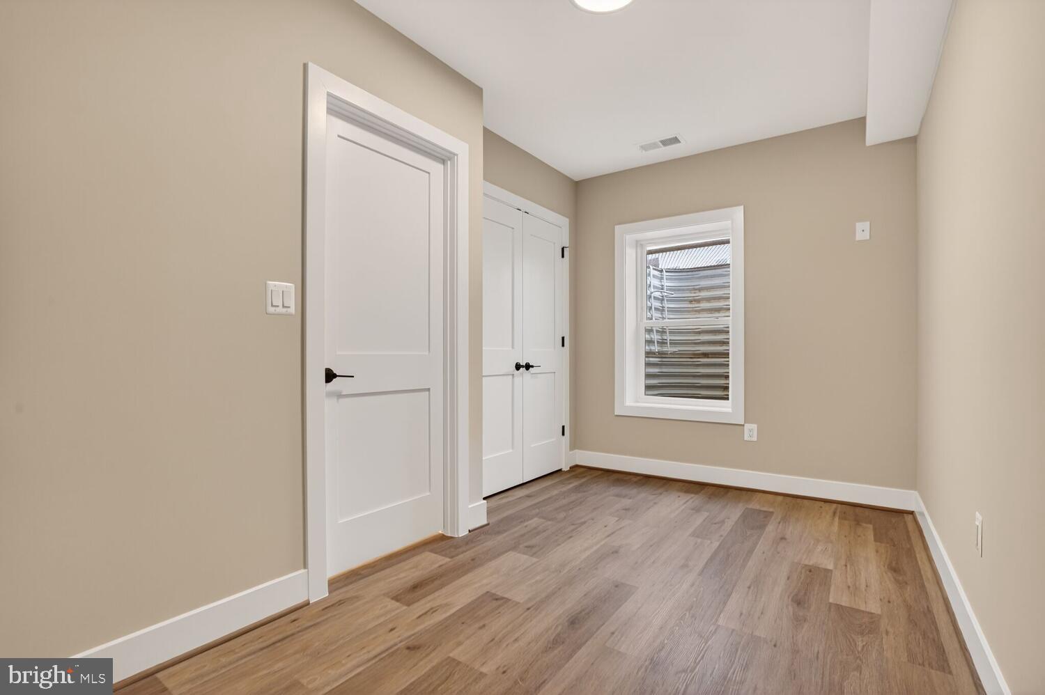 ROCK ISLAND LANDING - Residential