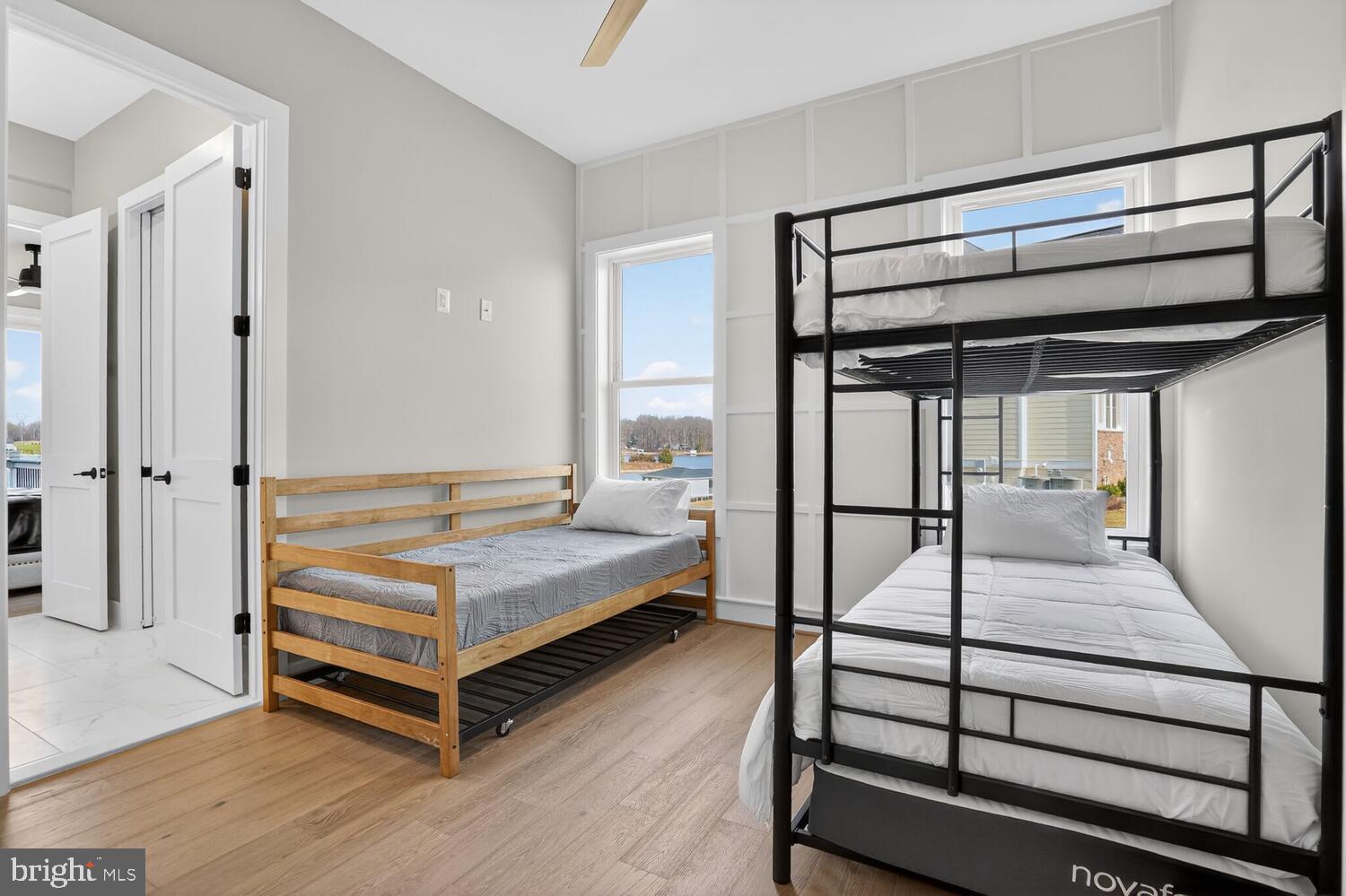 ROCK ISLAND LANDING - Residential