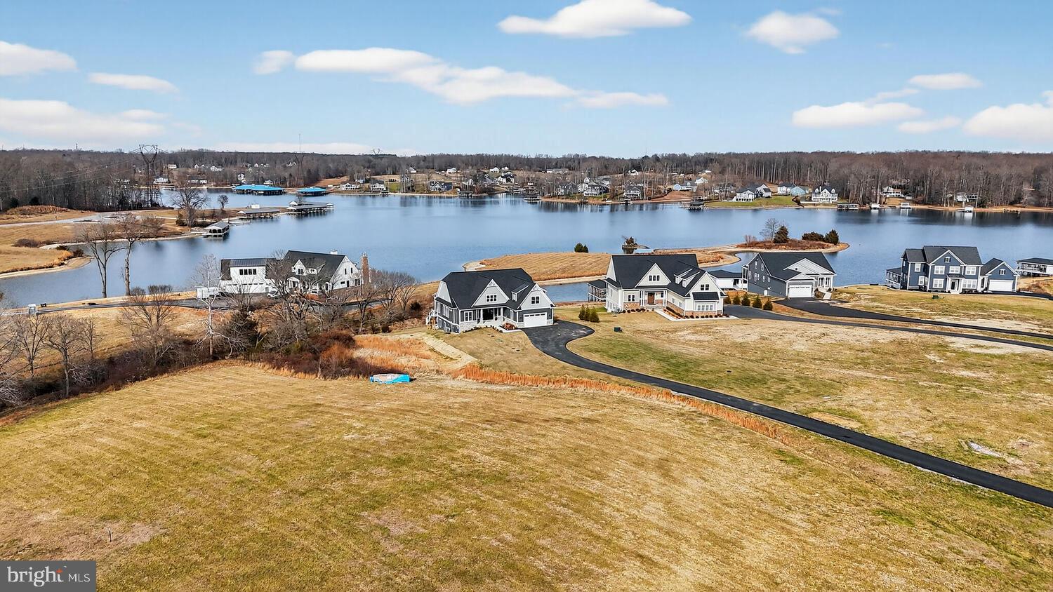 ROCK ISLAND LANDING - Residential