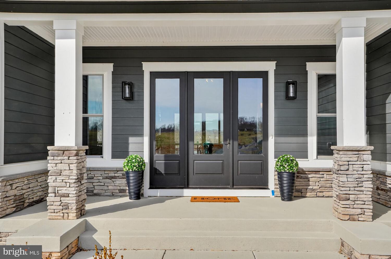 ROCK ISLAND LANDING - Residential