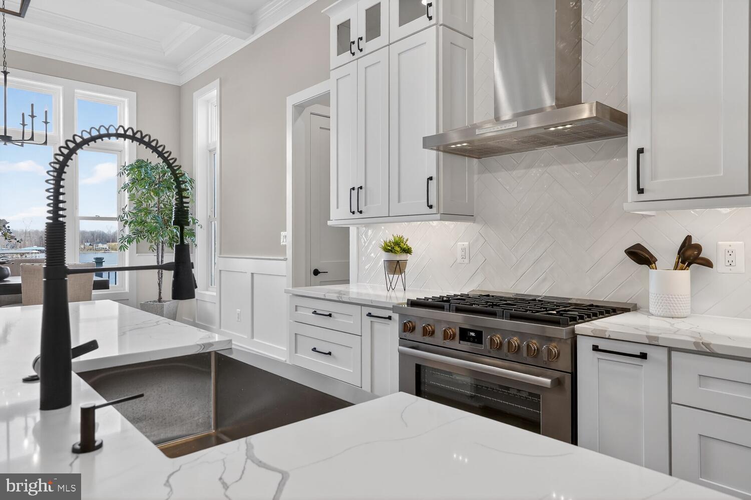 ROCK ISLAND LANDING - Residential