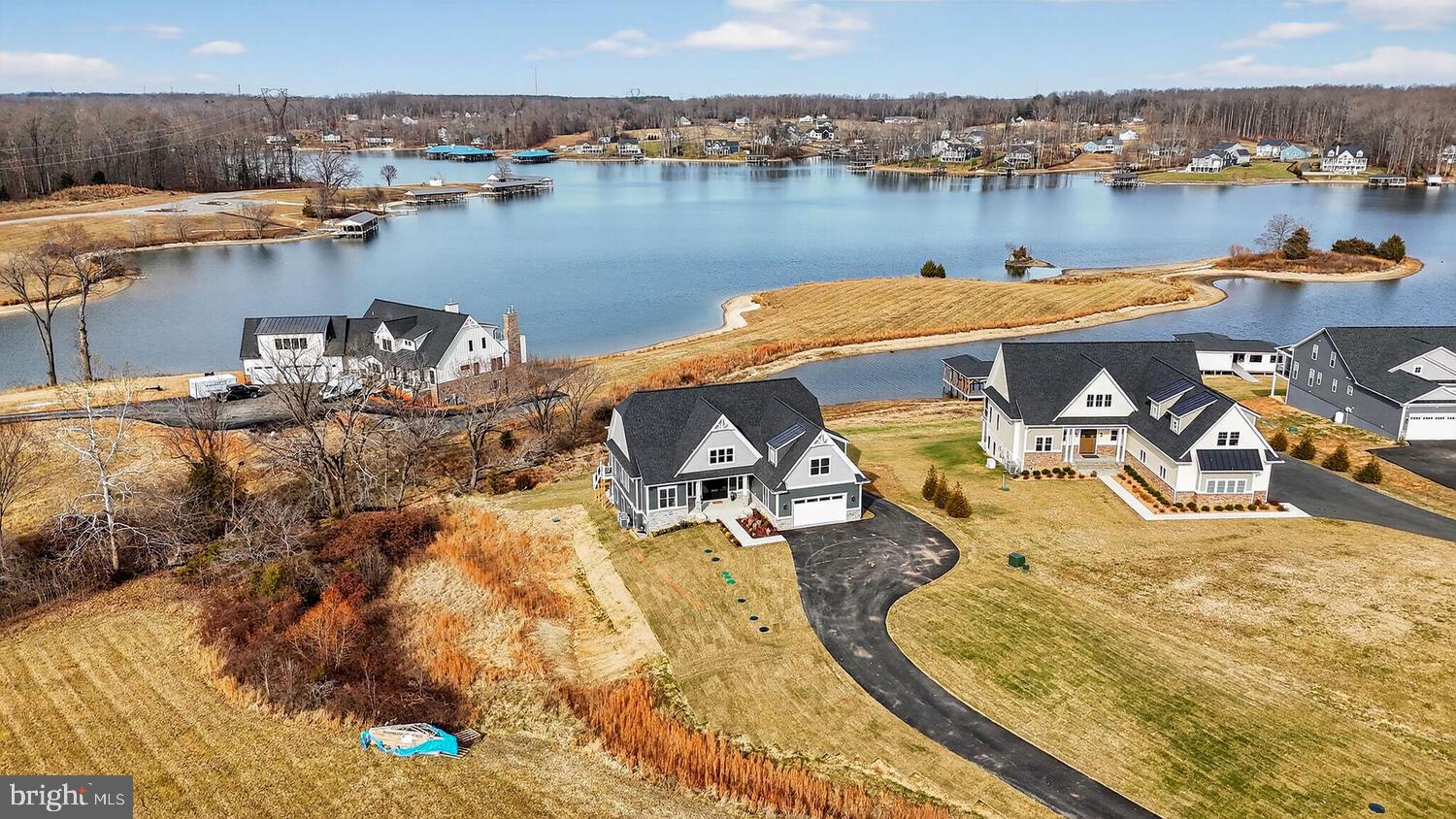 ROCK ISLAND LANDING - Residential