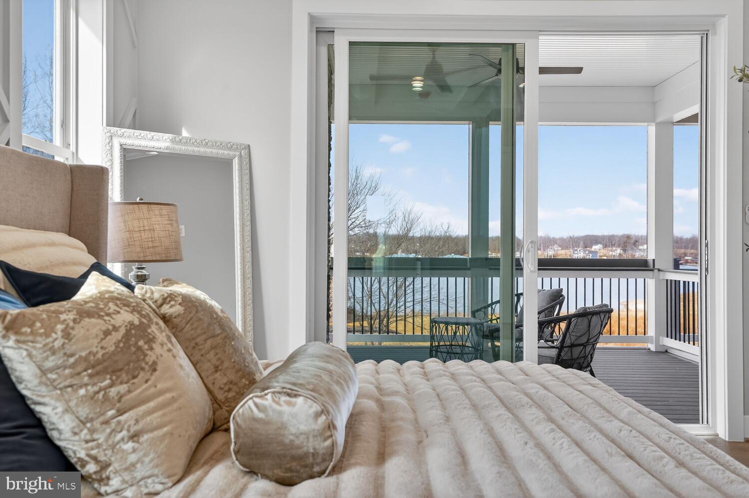 ROCK ISLAND LANDING - Residential